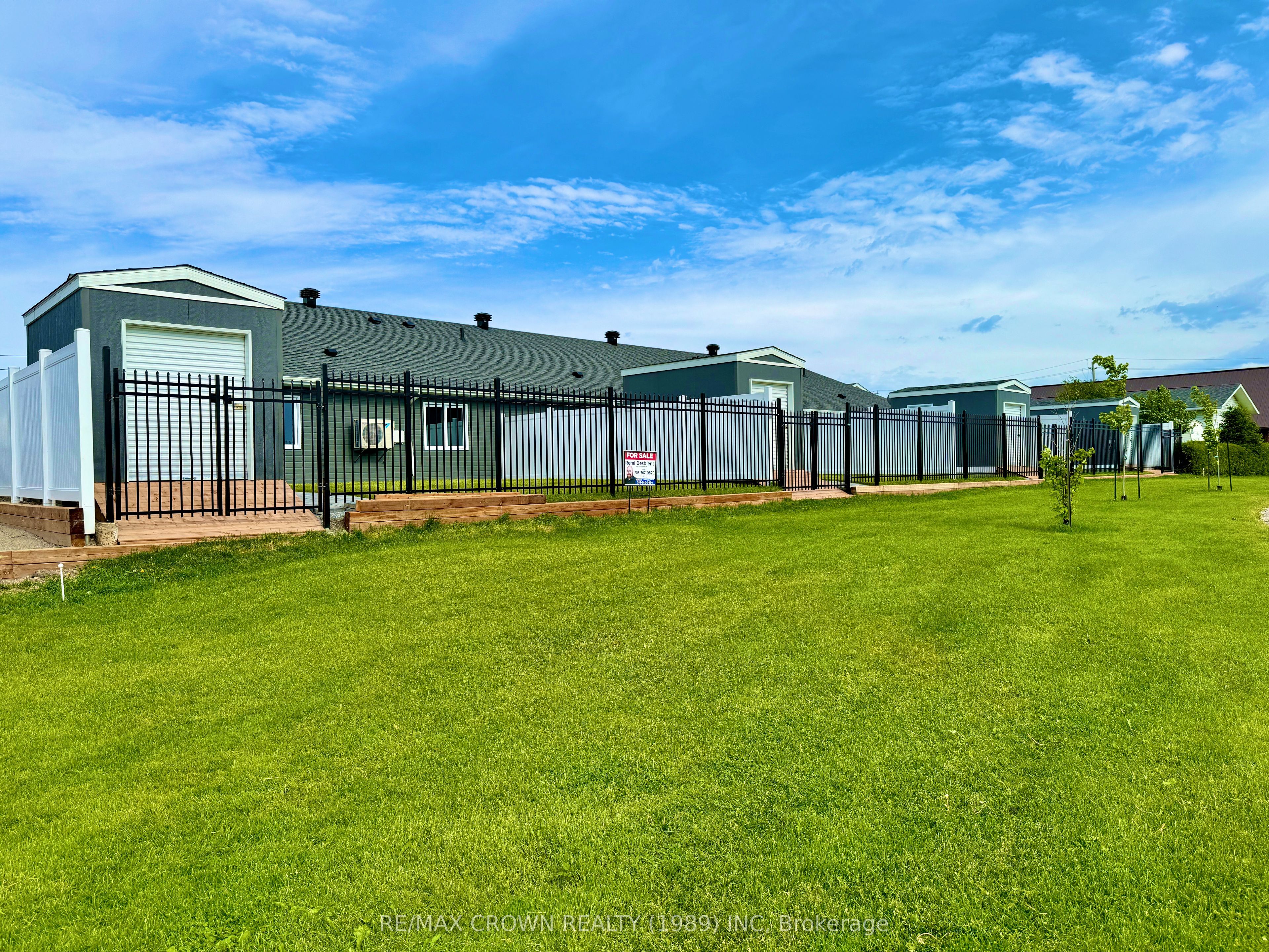 18 Golf Street, Kapuskasing, ON P5N 3J6 photo 3