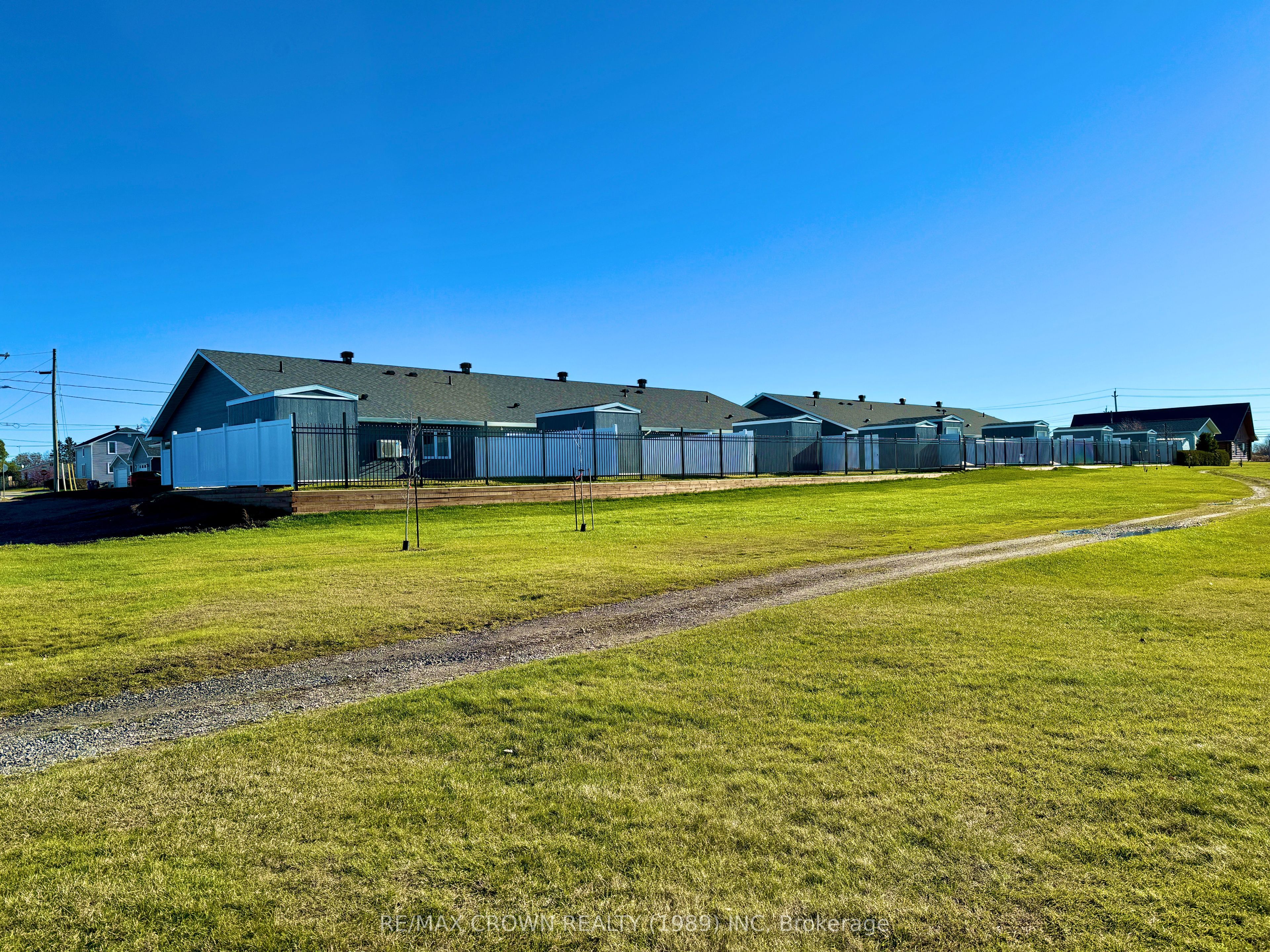 20 Golf Street, Kapuskasing, ON P5N 3J6