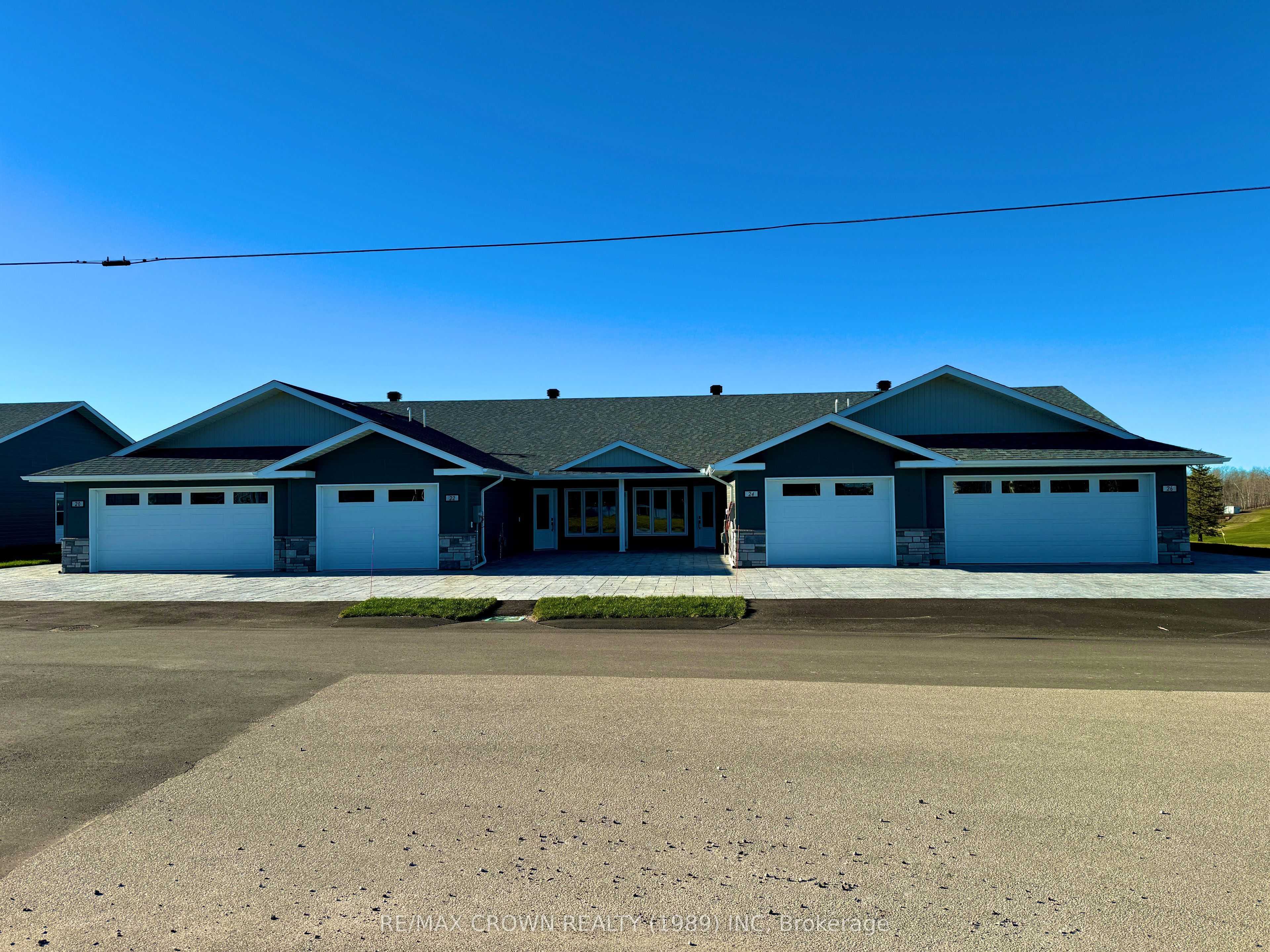 20 Golf Street, Kapuskasing, ON P5N 3J6 photo 3