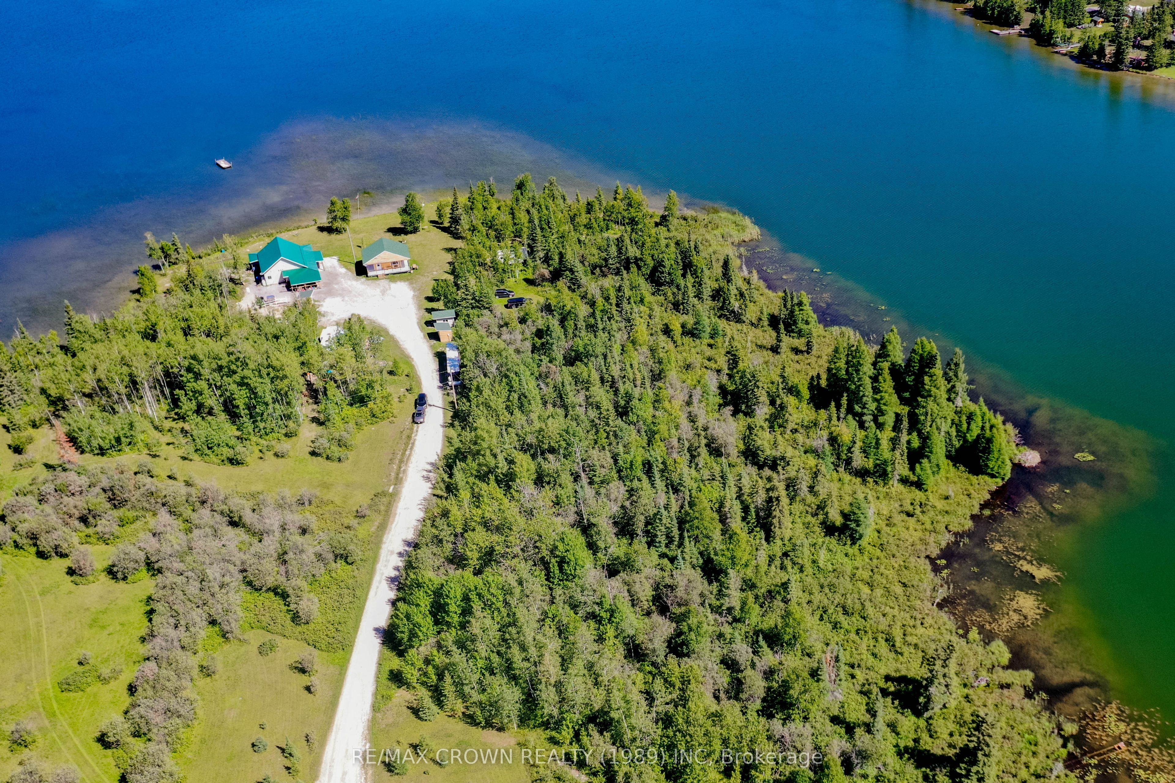 24 Shallow Lake Road W, Mattice-Val Cote, ON P0L 1T0 photo 3
