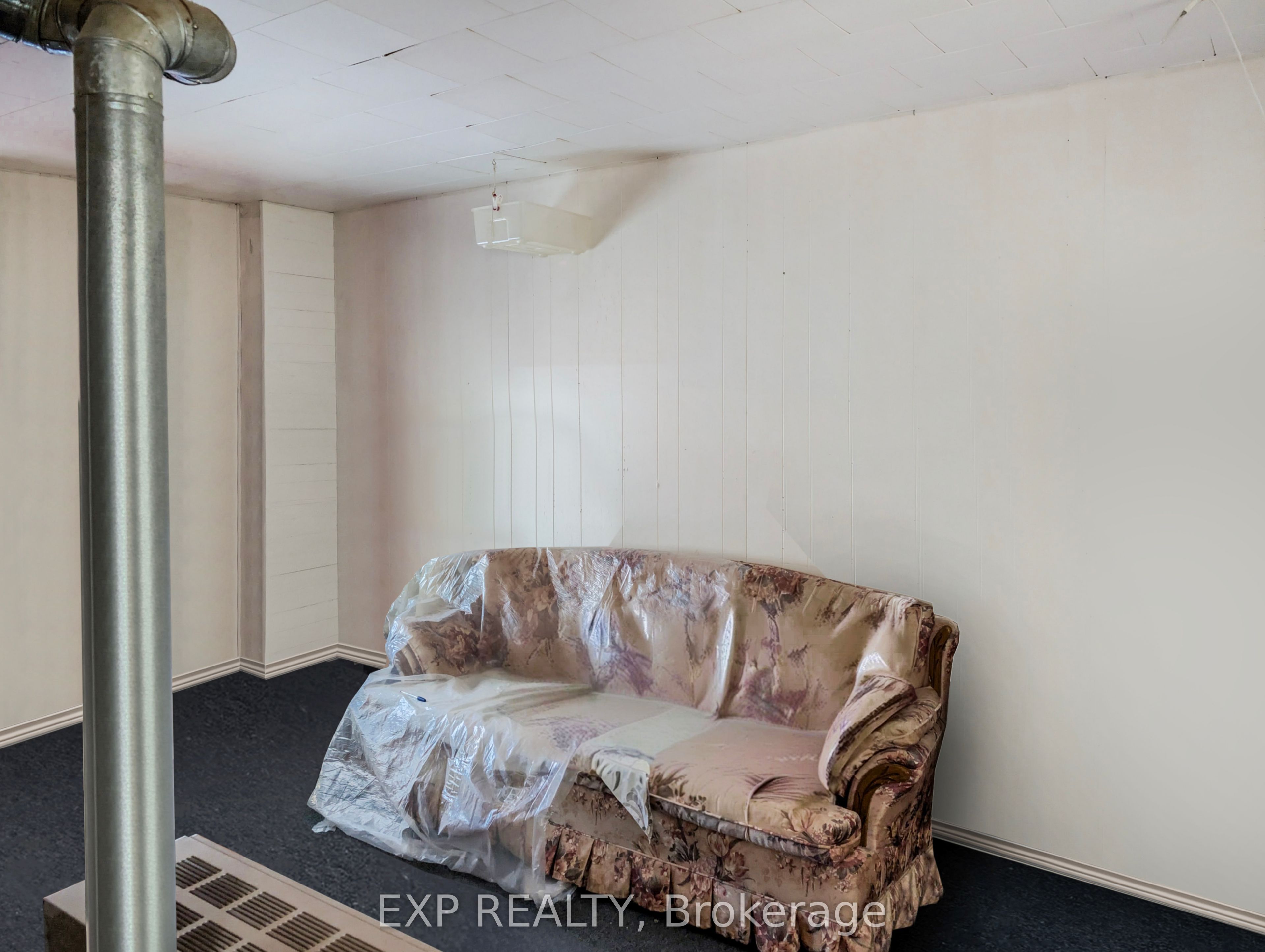 111 Taylor Avenue, Kirkland Lake, ON P2N 2L8 photo 4