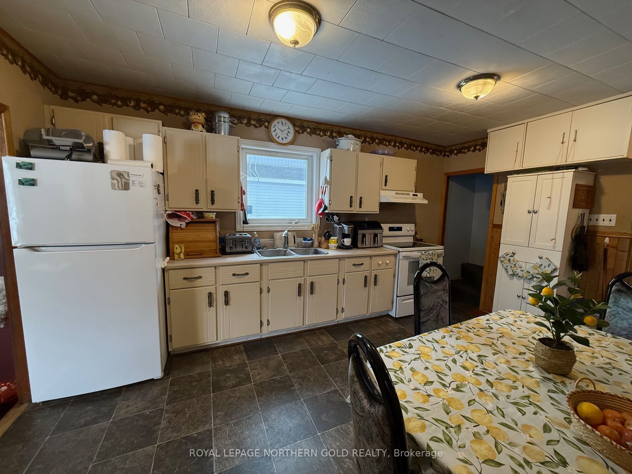 26 Mc Camus Avenue, Kirkland Lake, ON P2N 2J5 photo 4