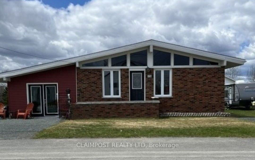 178 Ross Road, Smooth Rock Falls, ON P0L 2B0 photo 2