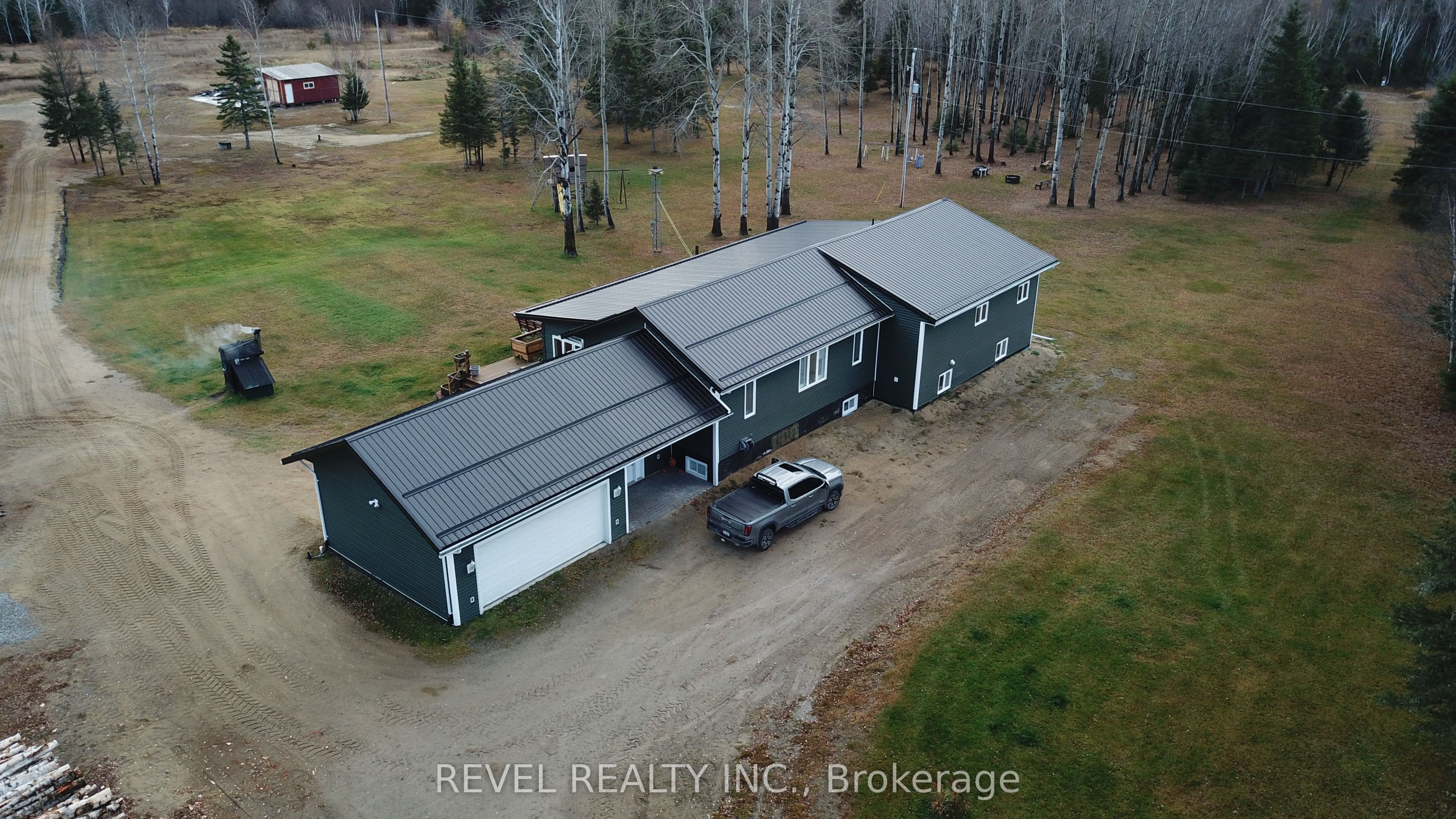 2449 Kraft Creek Road, Timmins, ON P4N 7C3 photo 4