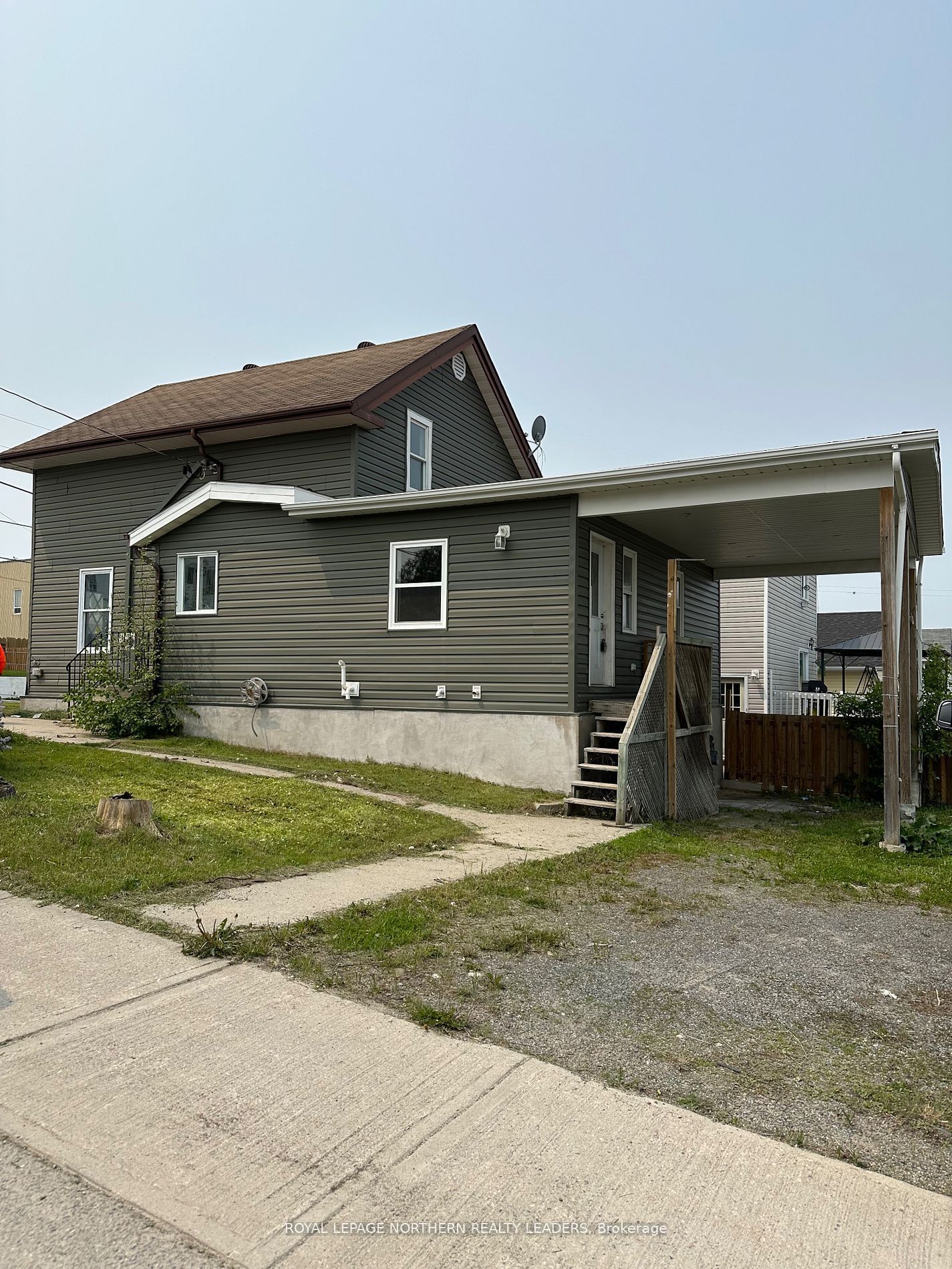 142 Kent Avenue, Timmins, ON P4N 3C1 photo 2