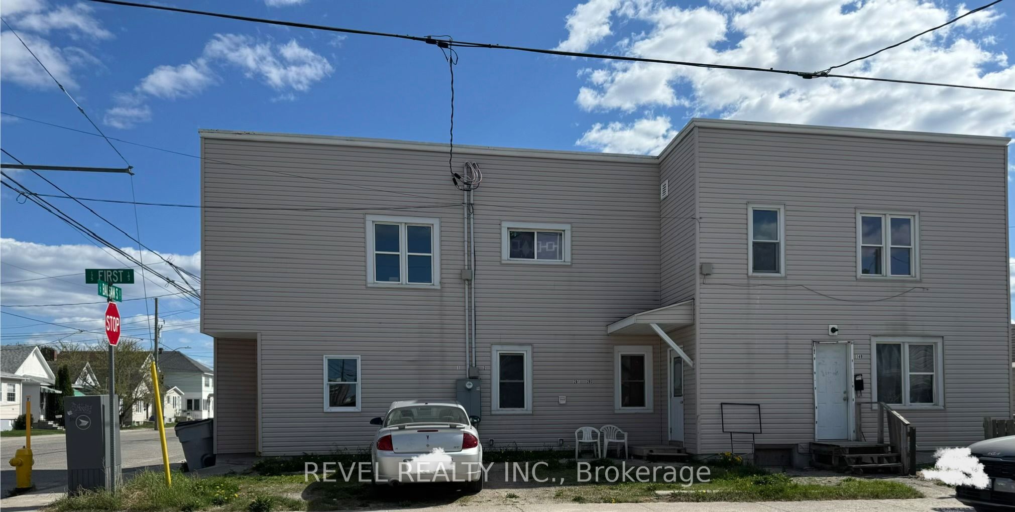 201-203 Balsam Street S, Timmins, ON P4N 2E3 photo 2