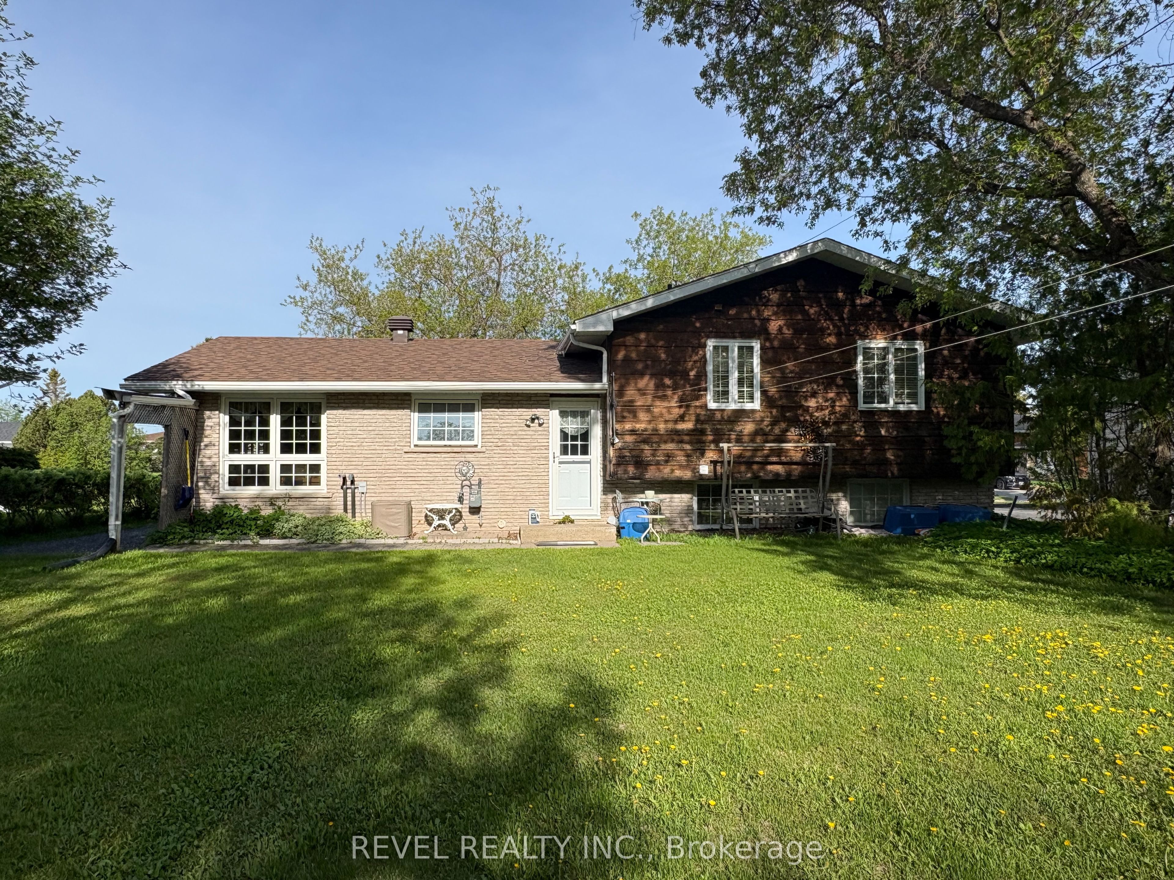 452 Eleventh Avenue, Cochrane, ON P0L 1C0 photo 4