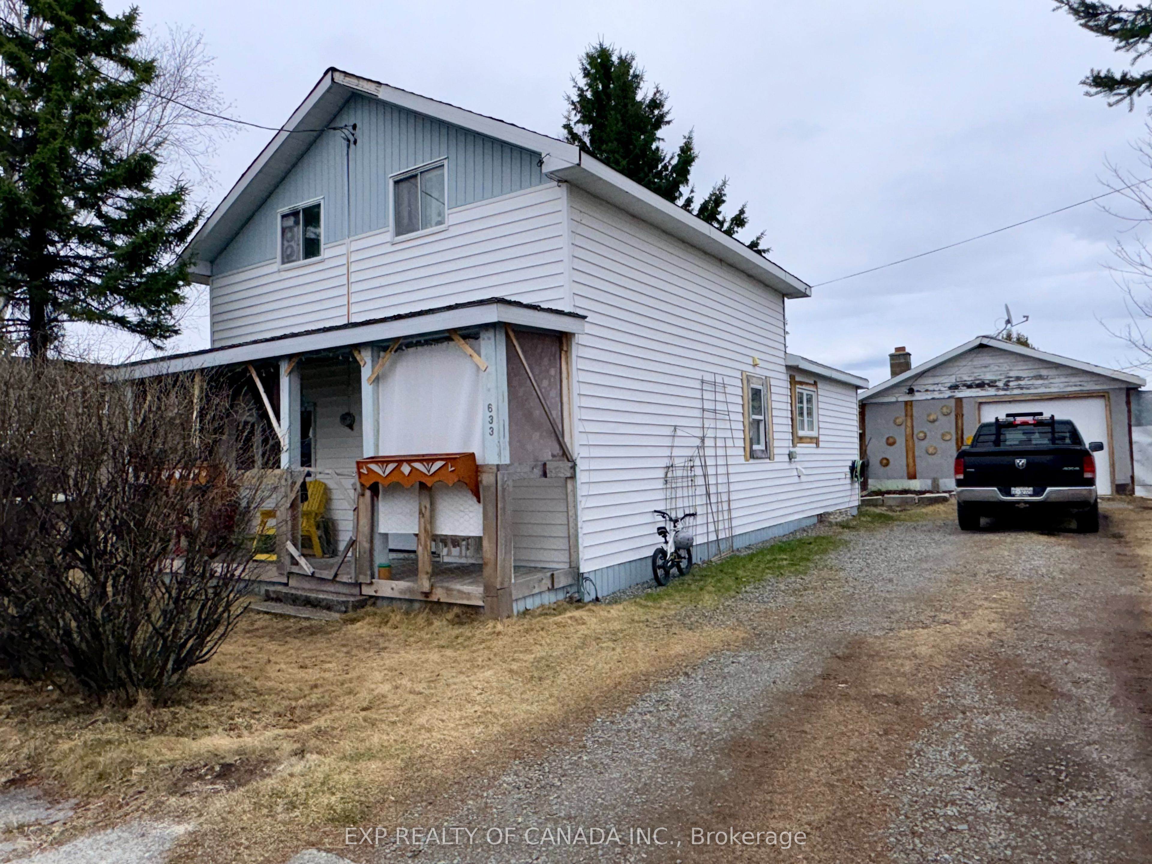 633 Gleason Avenue, Black River-Matheson, ON P0K 1C0 photo 2