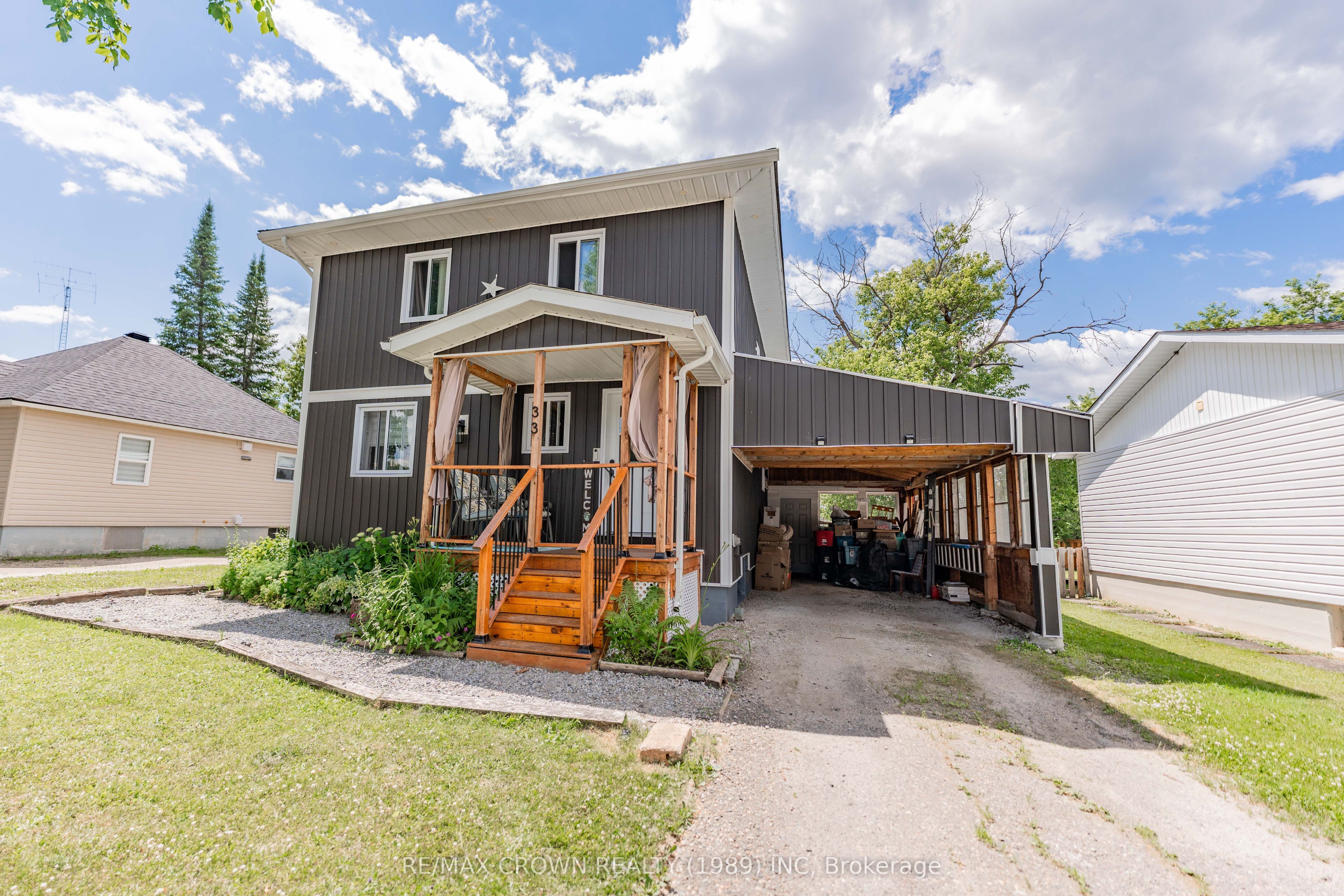 33 Dominion Avenue, Kapuskasing, ON P5N 1N9 photo 2