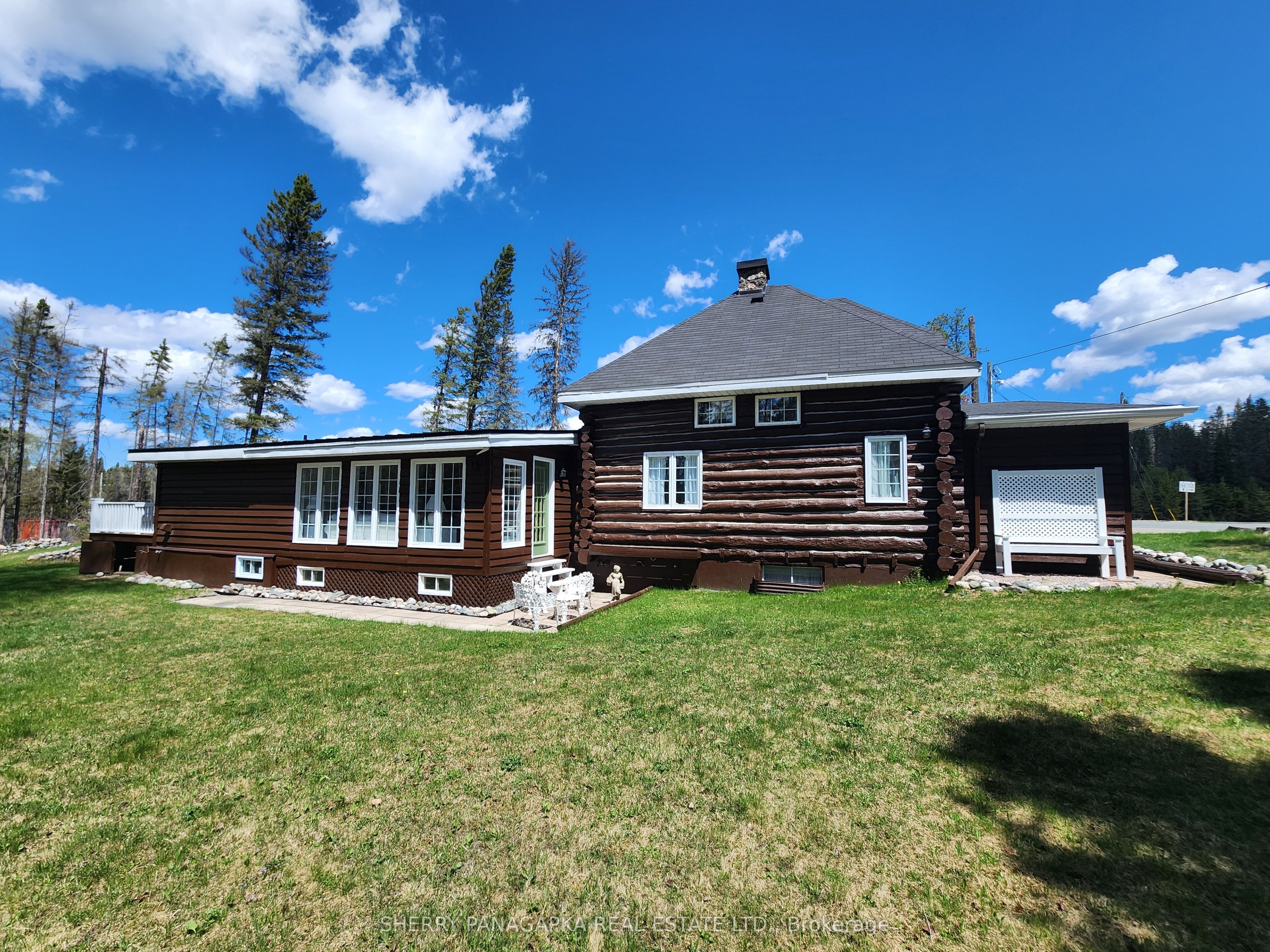 1410 Government Road W, Kirkland Lake, ON P0K 1T0 photo 2