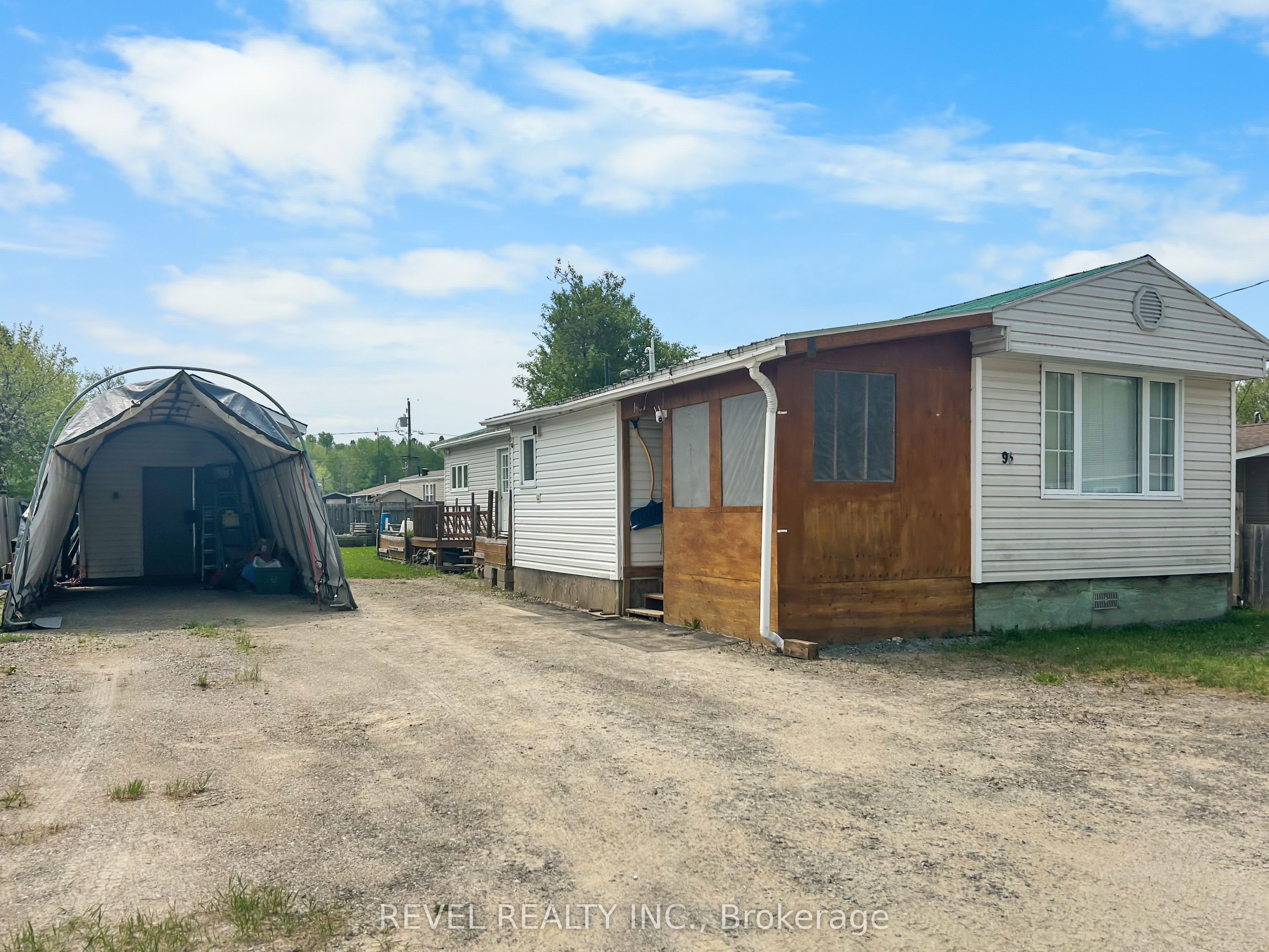 96 Notre Dame Place, Timmins, ON P4R 0E1 photo 2
