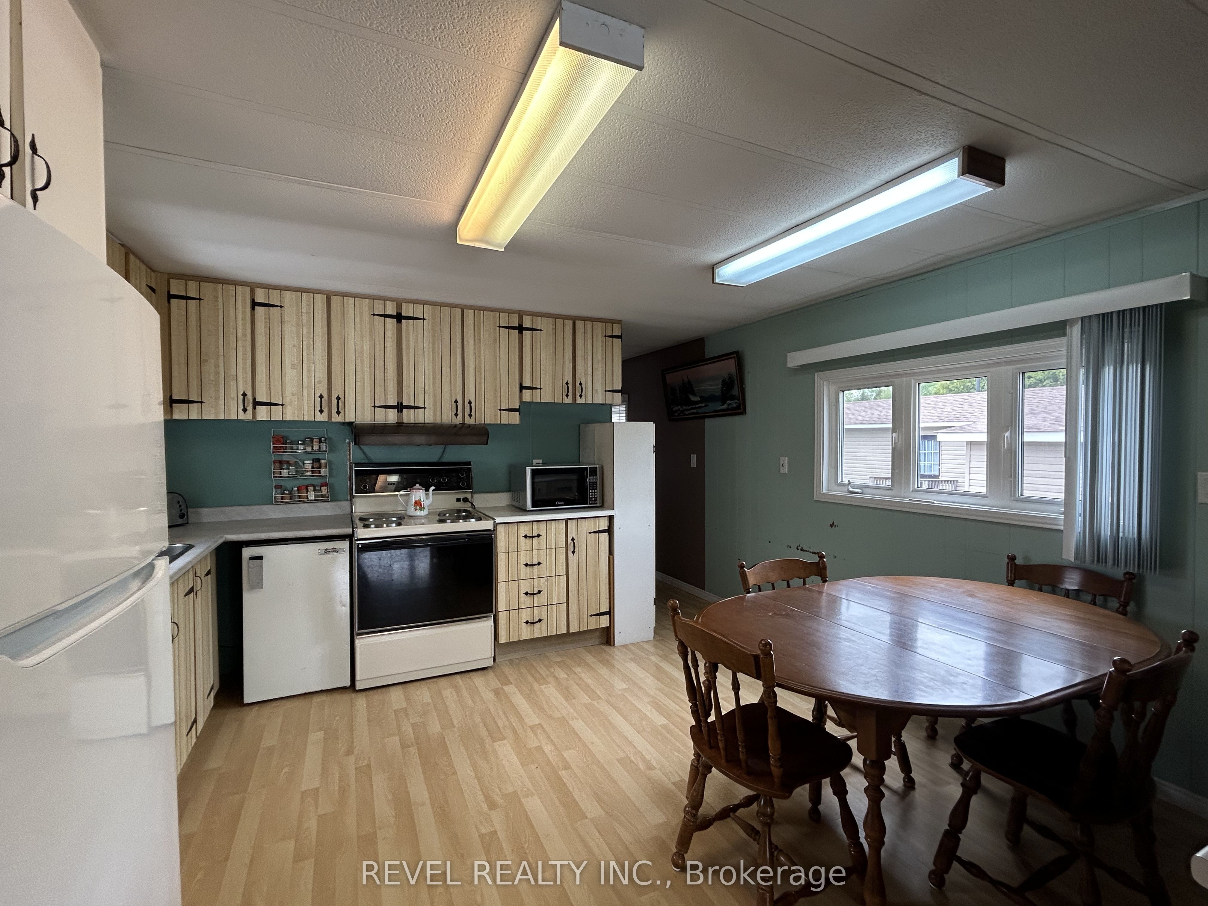 96 Notre Dame Place, Timmins, ON P4R 0E1 photo 4