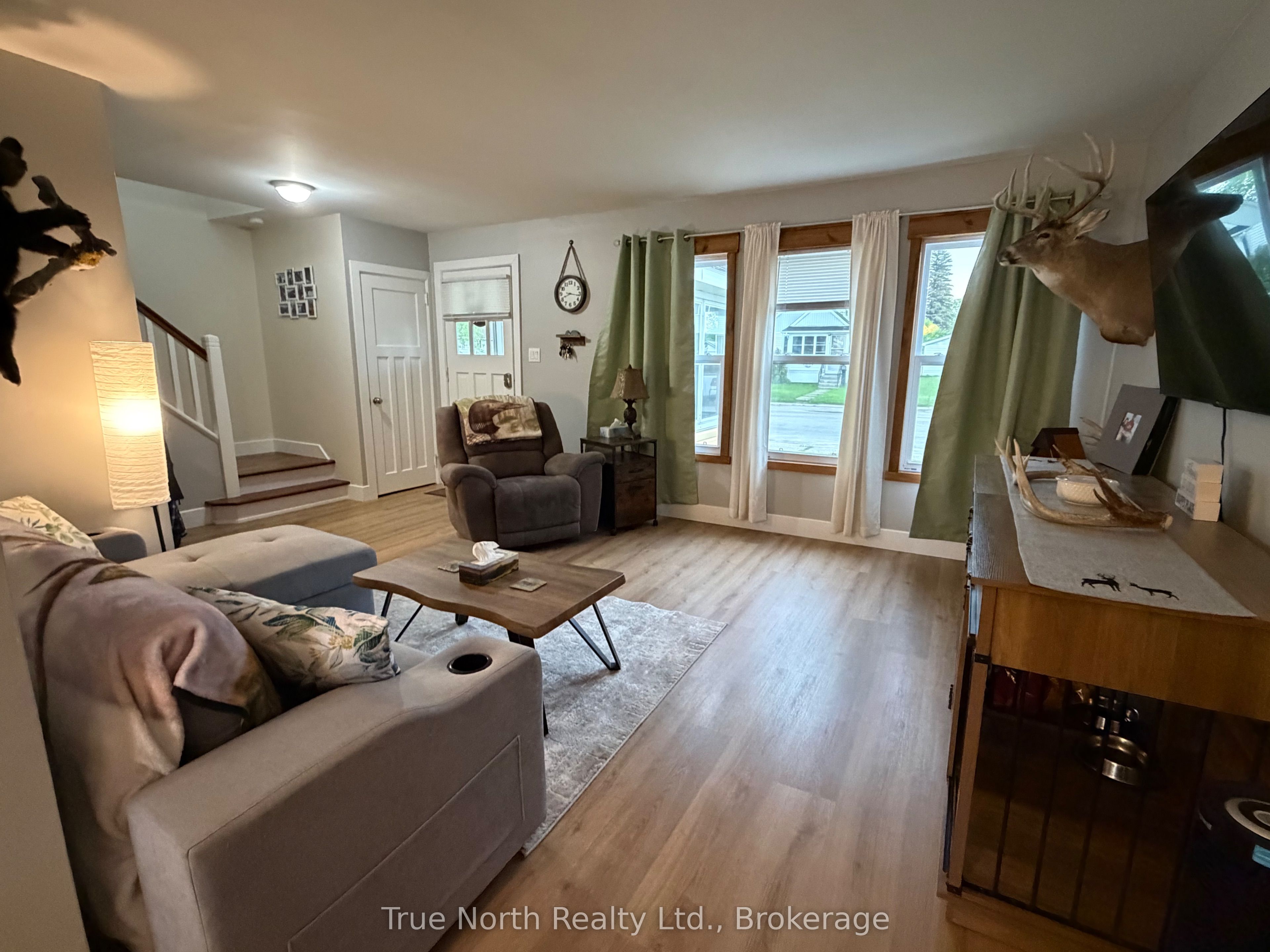 35 Devonshire Street, Kapuskasing, ON P5N 1C2 photo 3