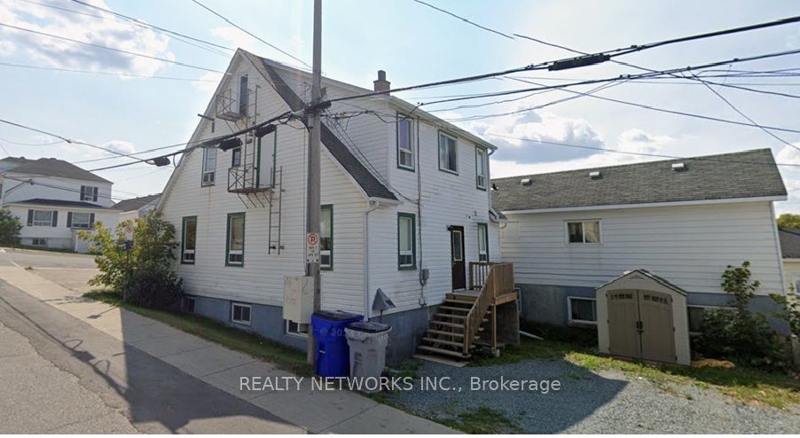 152 Fifth Avenue, Timmins, ON P4N 5K9 photo 3