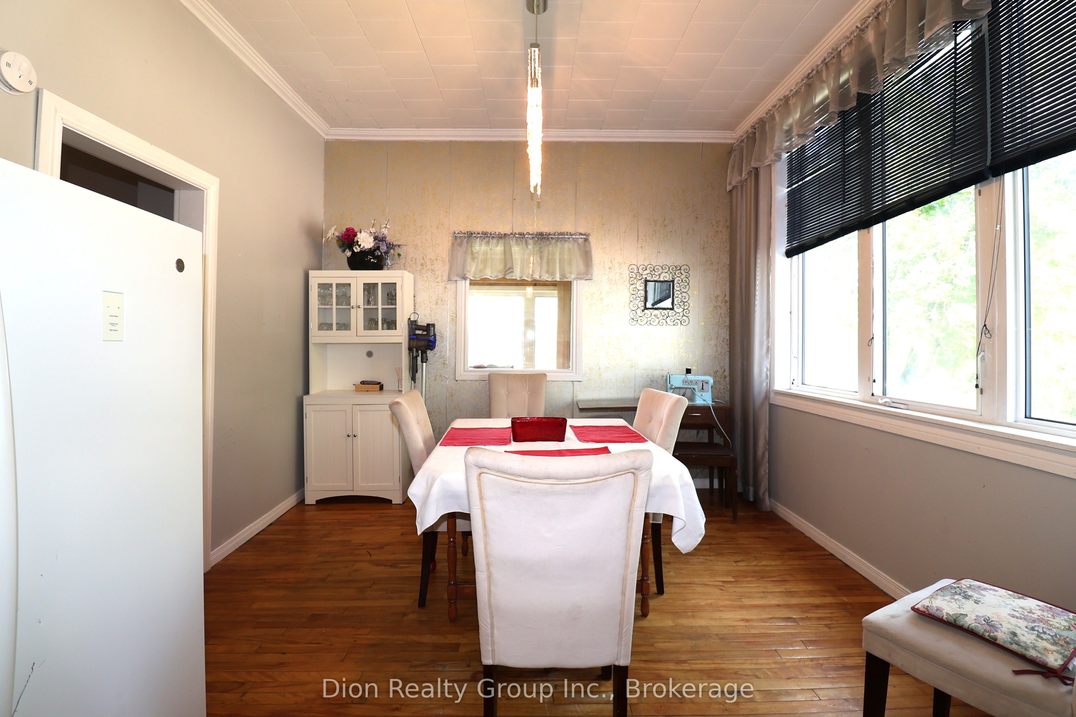 129 Highway 570, Kirkland Lake, ON P0K 1S0 photo 5