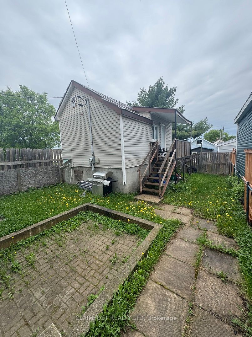 85 Fourth Avenue, Timmins, ON P0N 1G0 photo 3