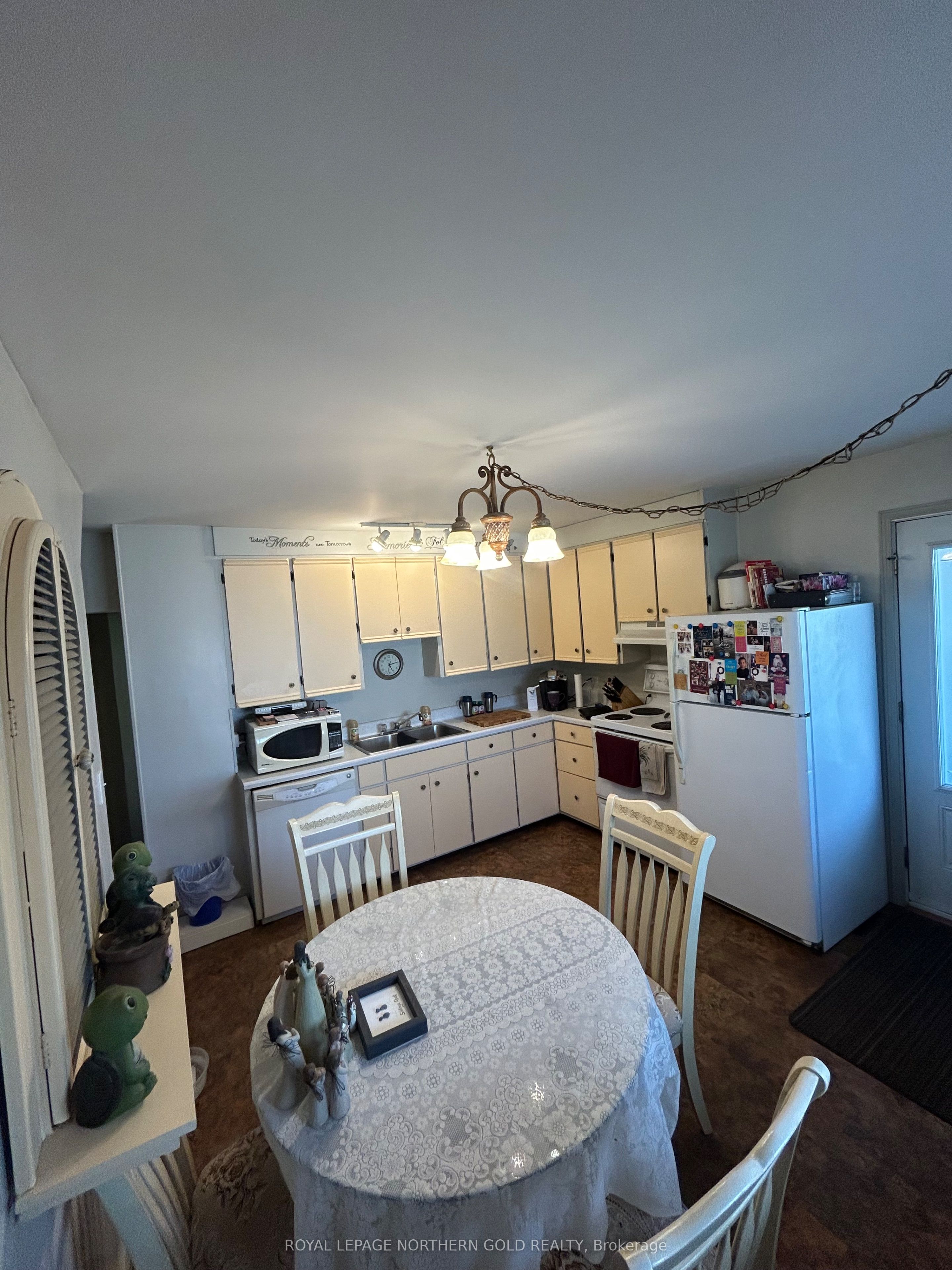 65 Lebel Avenue, Kirkland Lake, ON P2N 2Z6 photo 4