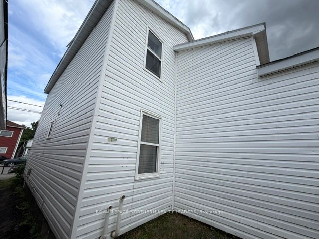 68 Father Costello Drive, Timmins, ON P0N 1G0 photo 3