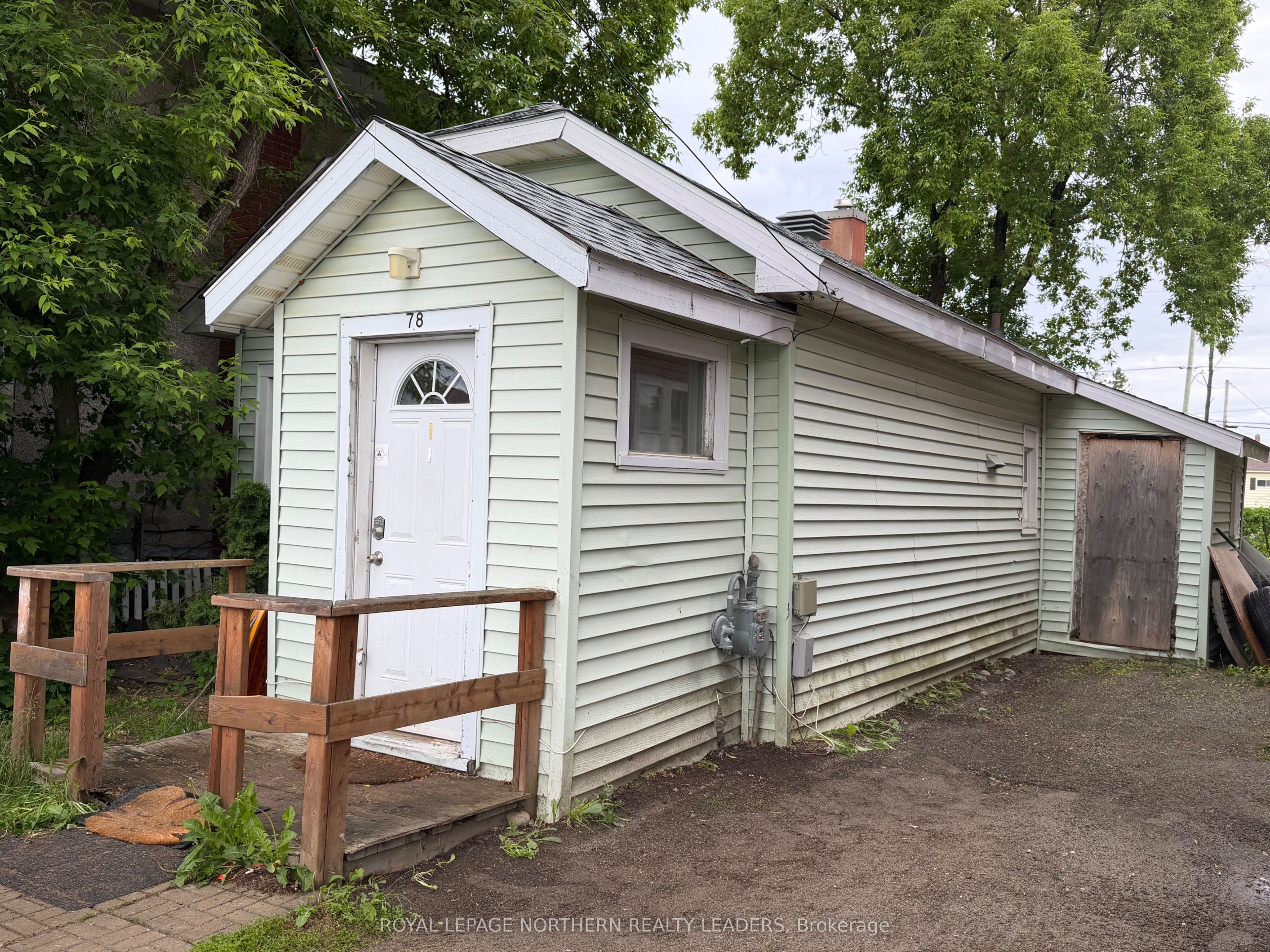 78 Bloor Avenue, Timmins, ON P0N 1H0 photo 2