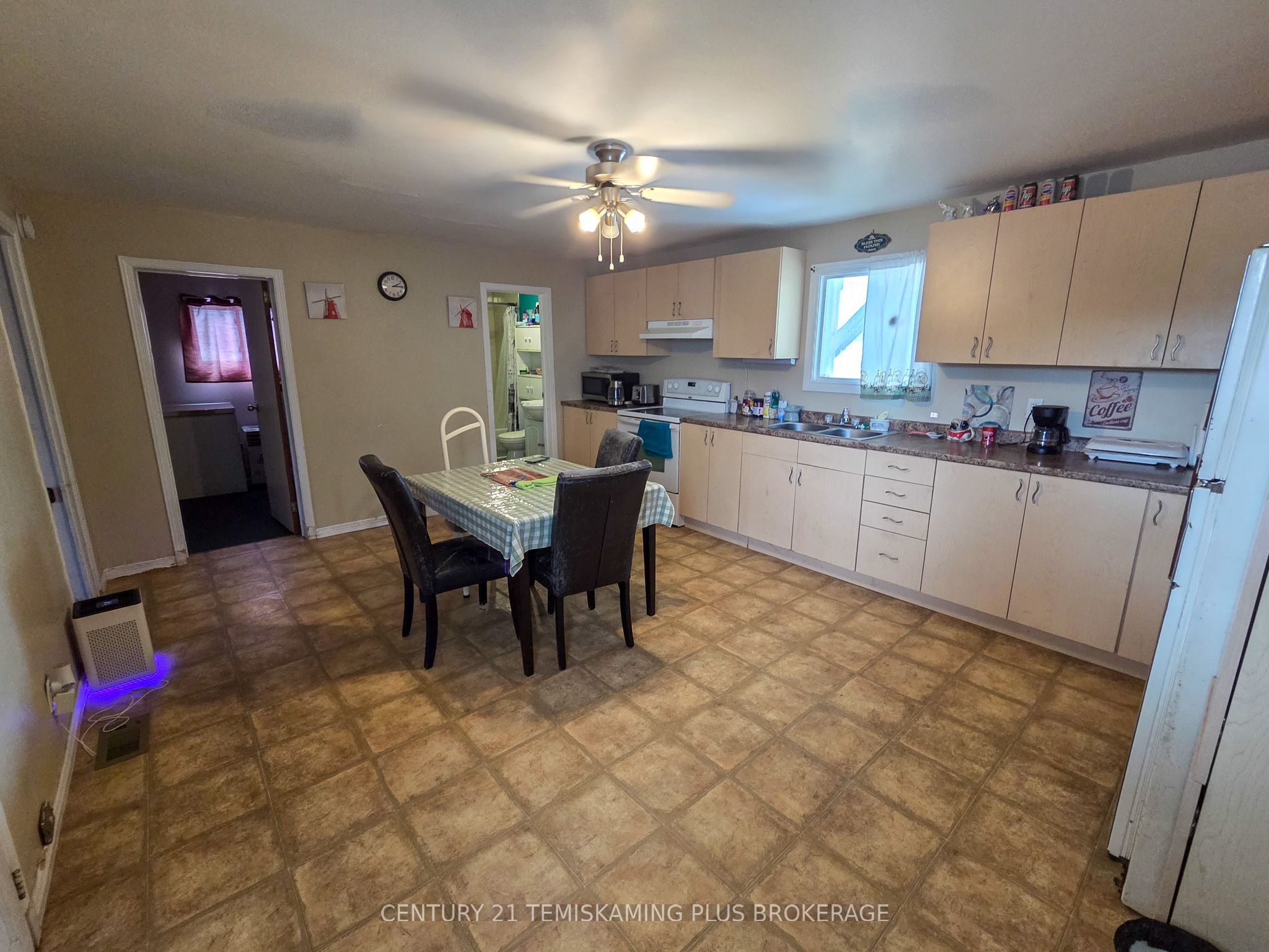 37 Jaffray Street, Temiskaming Shores, ON P0J 1P0 photo 3
