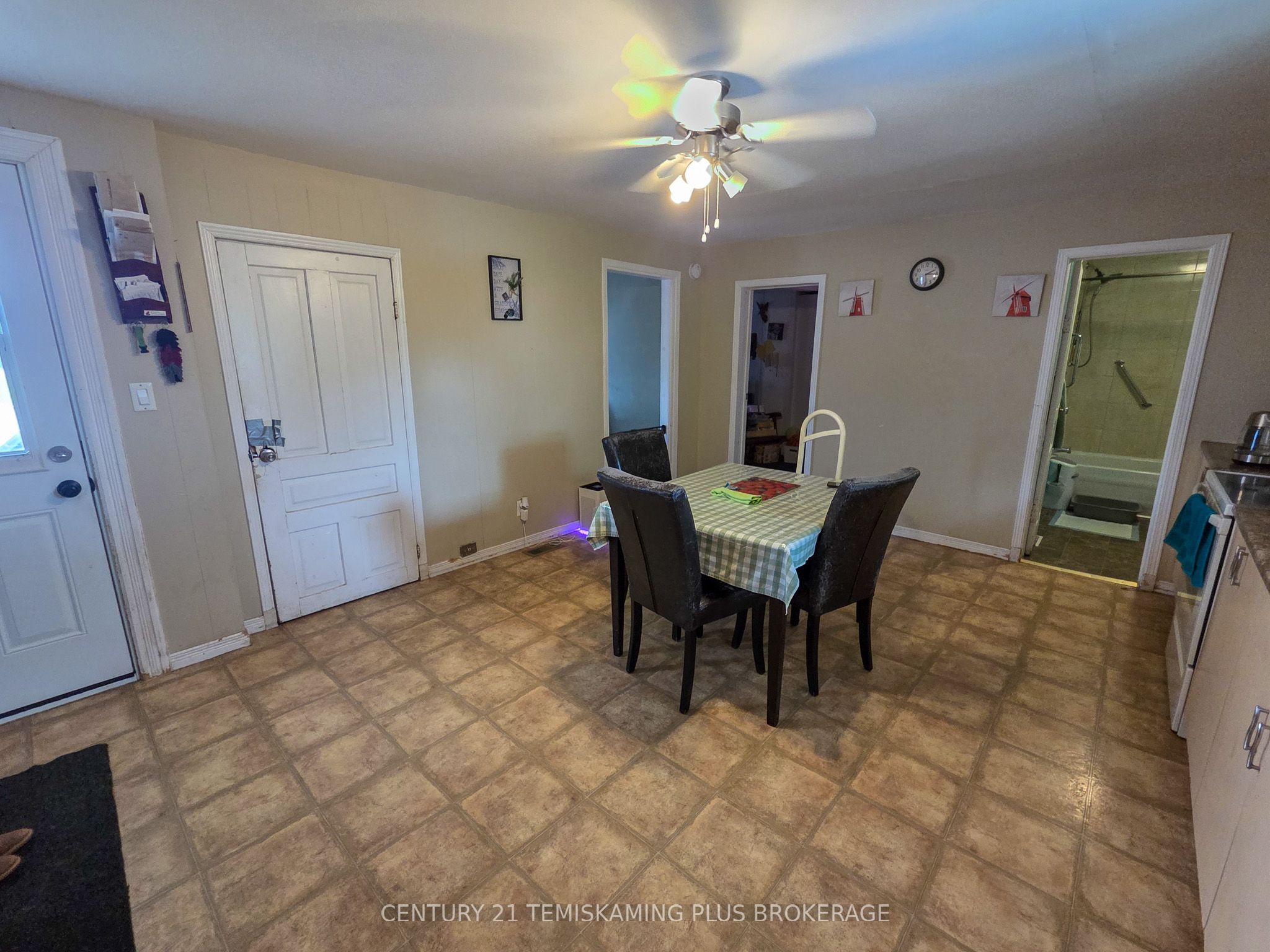 37 Jaffray Street, Temiskaming Shores, ON P0J 1P0 photo 4