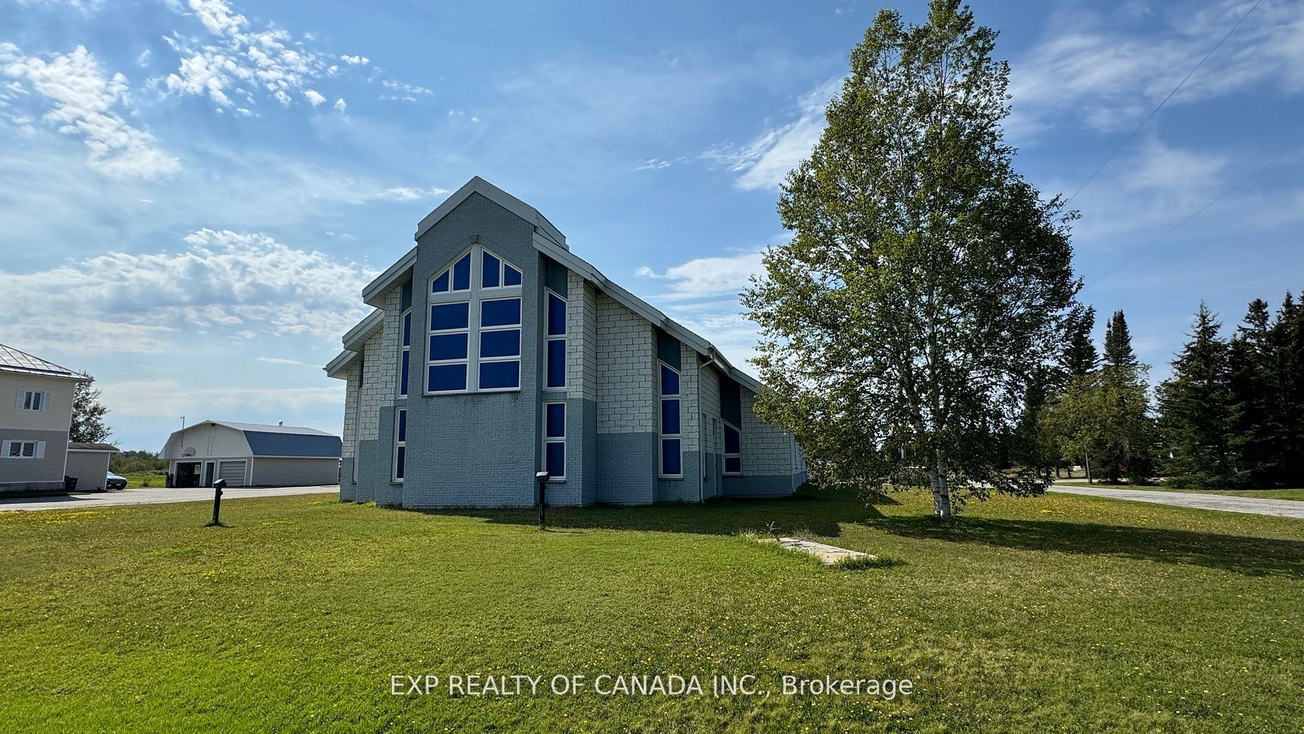 2323 Genier Road, Cochrane, ON P0L 1C0 photo 2