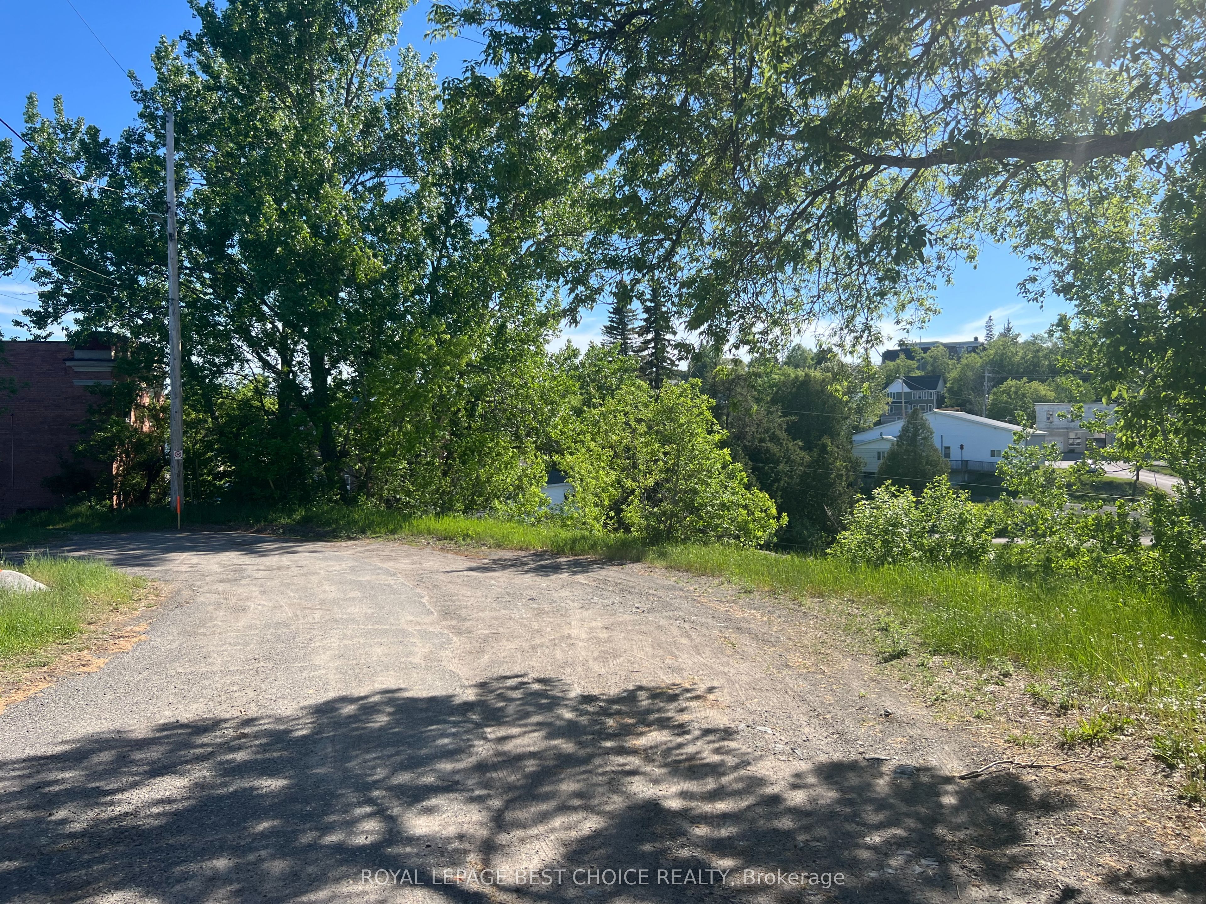 17 Argentite Street, Cobalt, ON P0J 1C0 photo 3