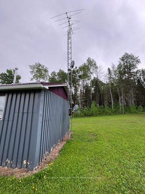 625 Bentley Lake Road, Cochrane, ON P0L 1C0 photo 3