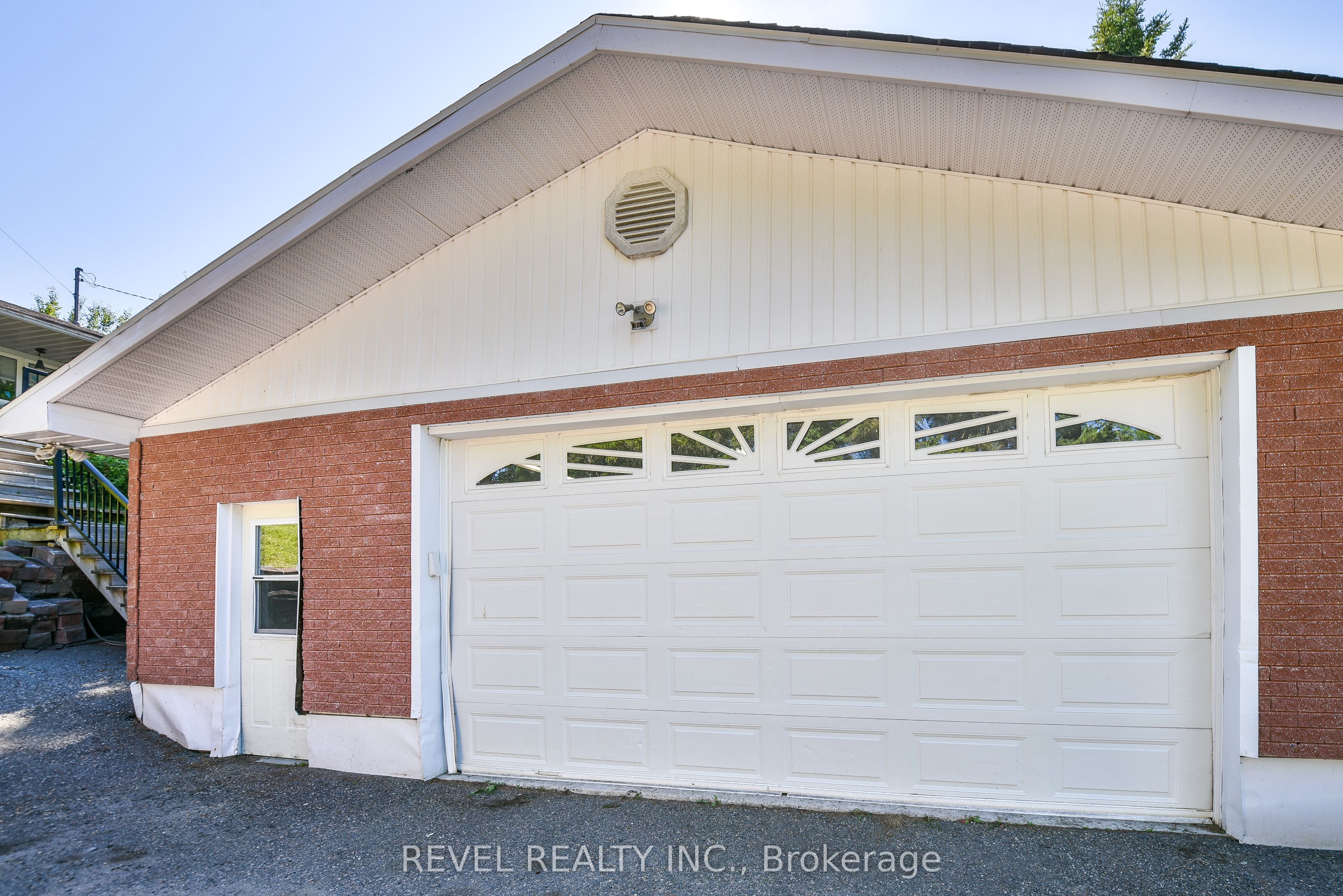 190 Ankerite Road, Timmins, ON P4N 7C2 photo 2