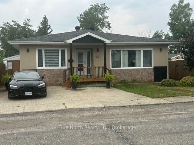 5 Devonshire Street, Kapuskasing, ON P5N 1B8 photo 3