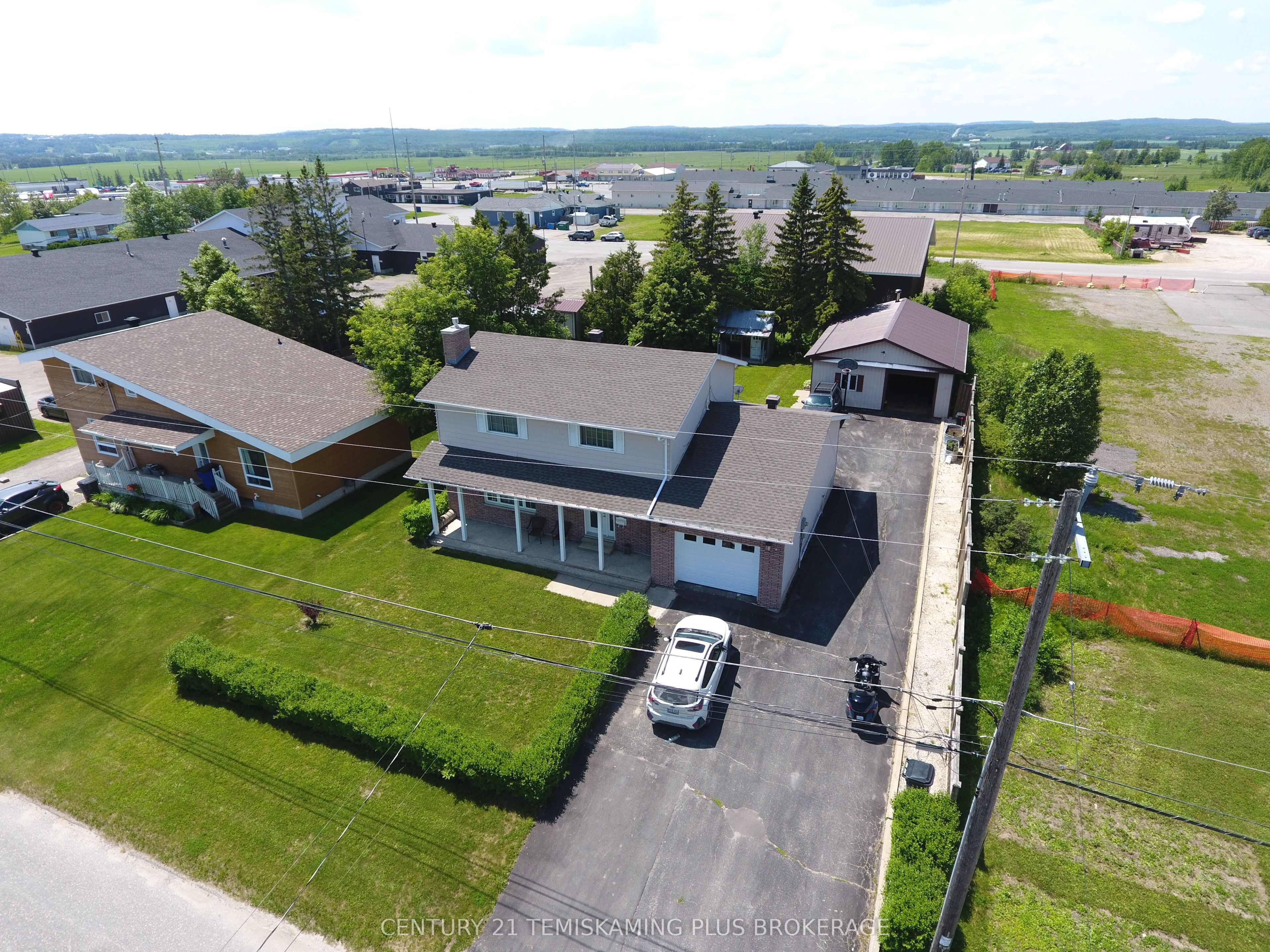 226 Laurette Street, Temiskaming Shores, ON P0J 1P0 photo 2