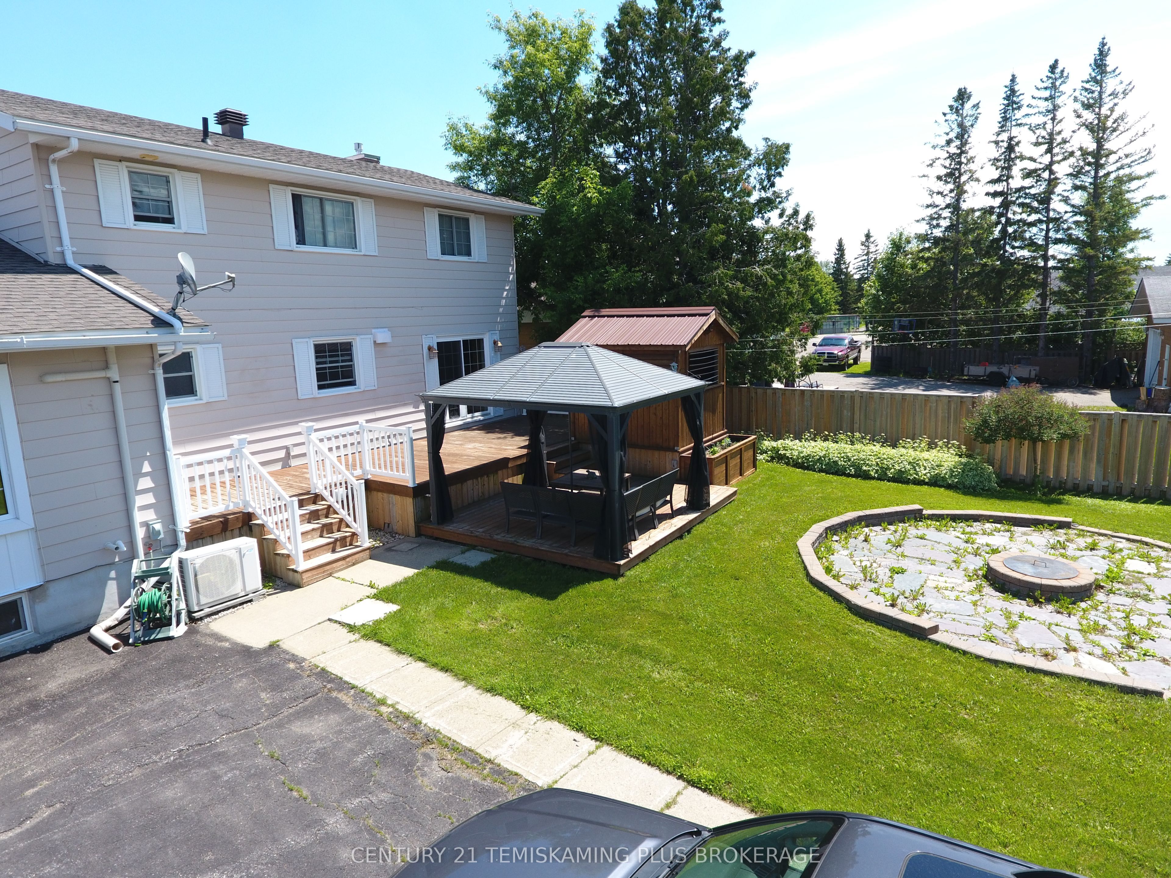 226 Laurette Street, Temiskaming Shores, ON P0J 1P0 photo 3