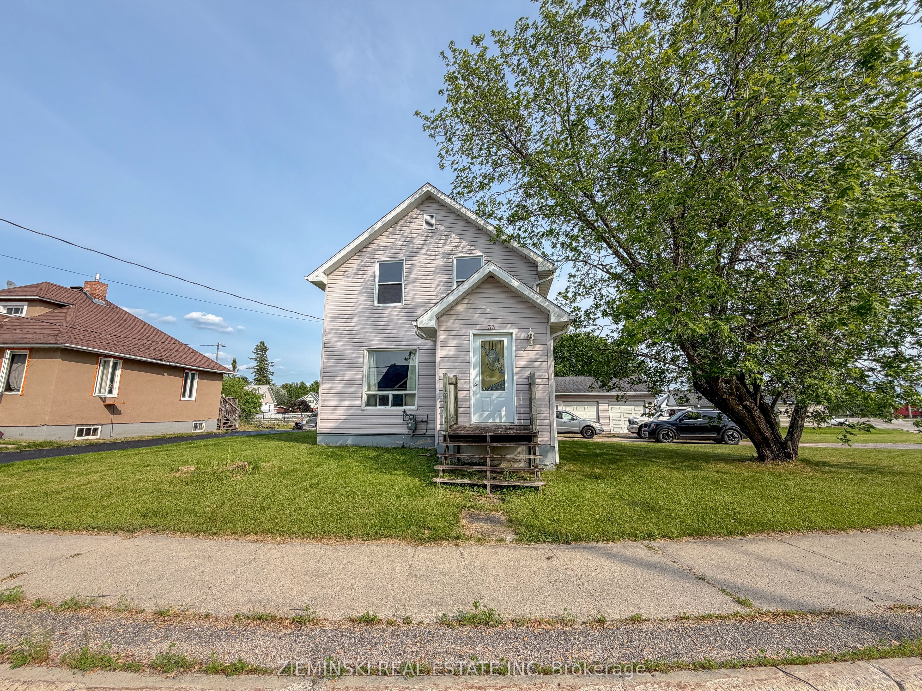 33 Fifth Street, Smooth Rock Falls, ON P0L 2B0 photo 2