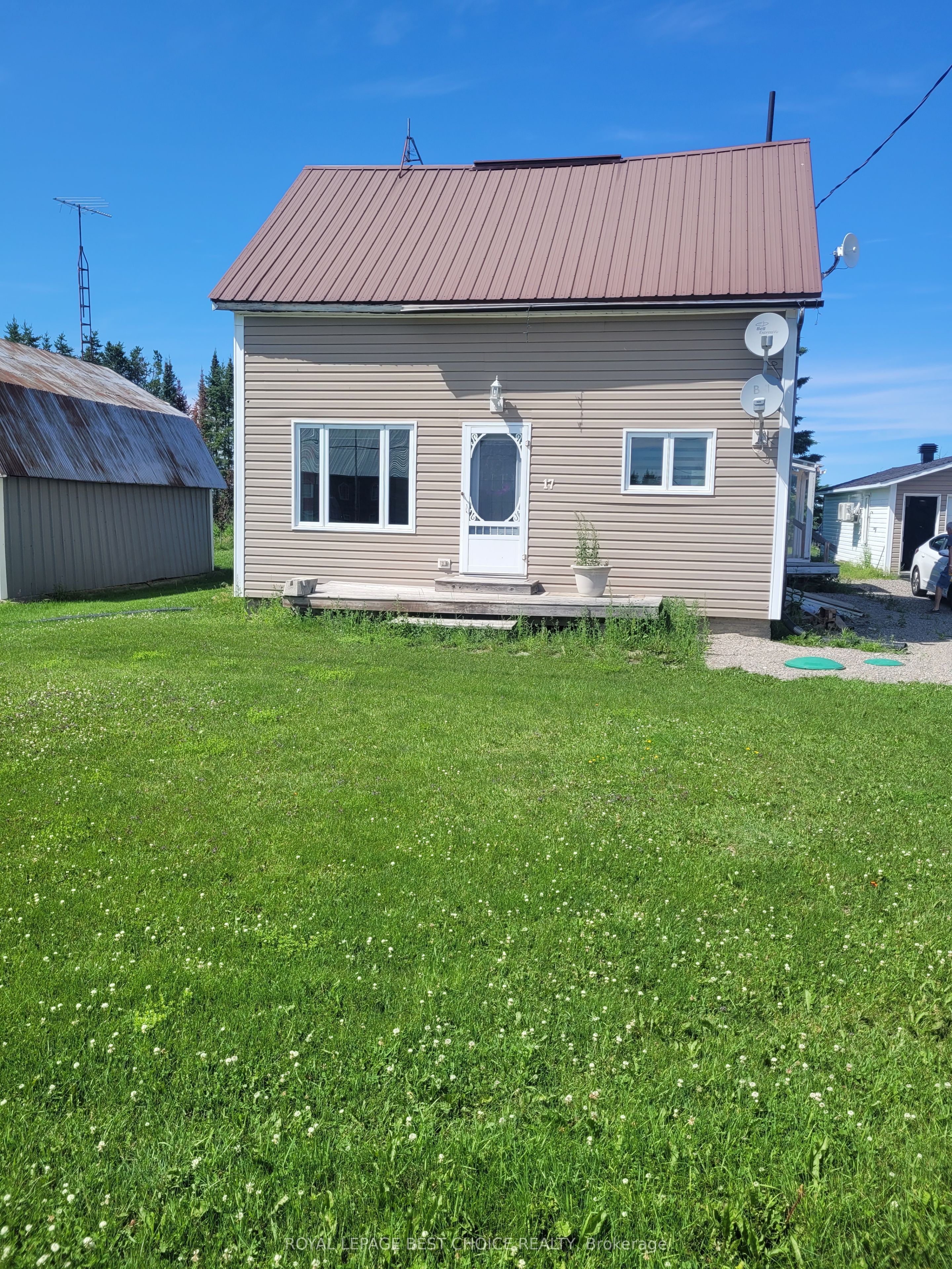 17 Main Street, Timiskaming, ON P0J 1A0