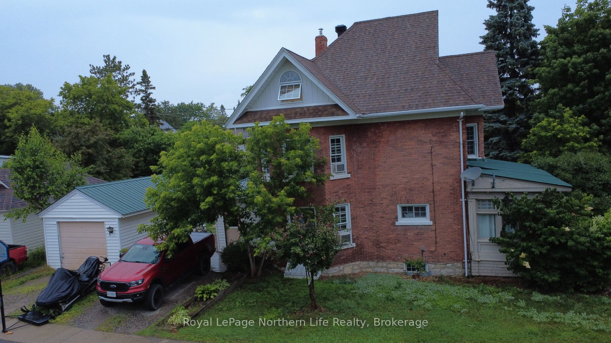 534 RORKE Avenue, Temiskaming Shores, ON P0J 1K0 photo 2