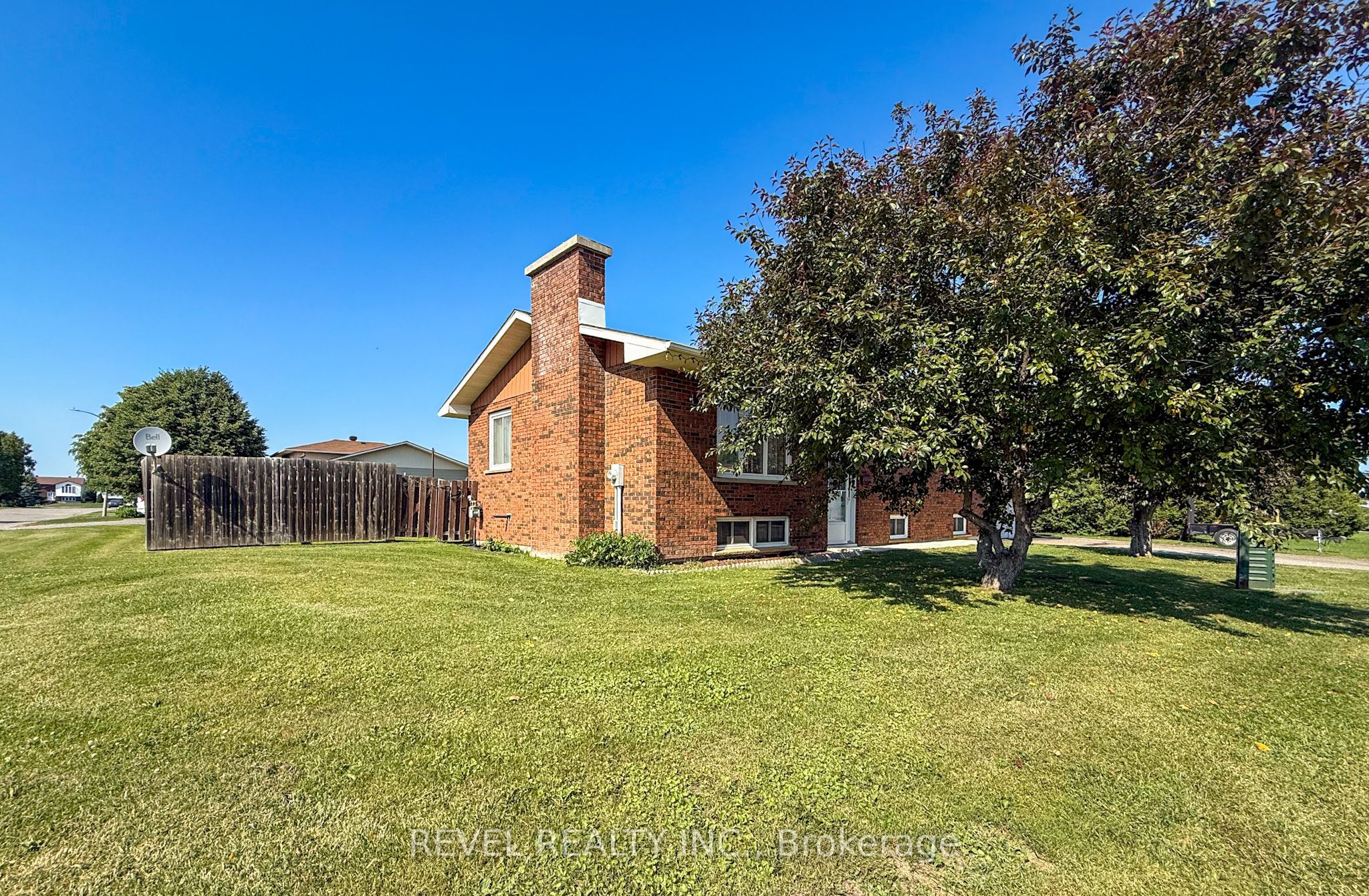 1330 Chenier Avenue, Timmins, ON P4R 1A9 photo 3