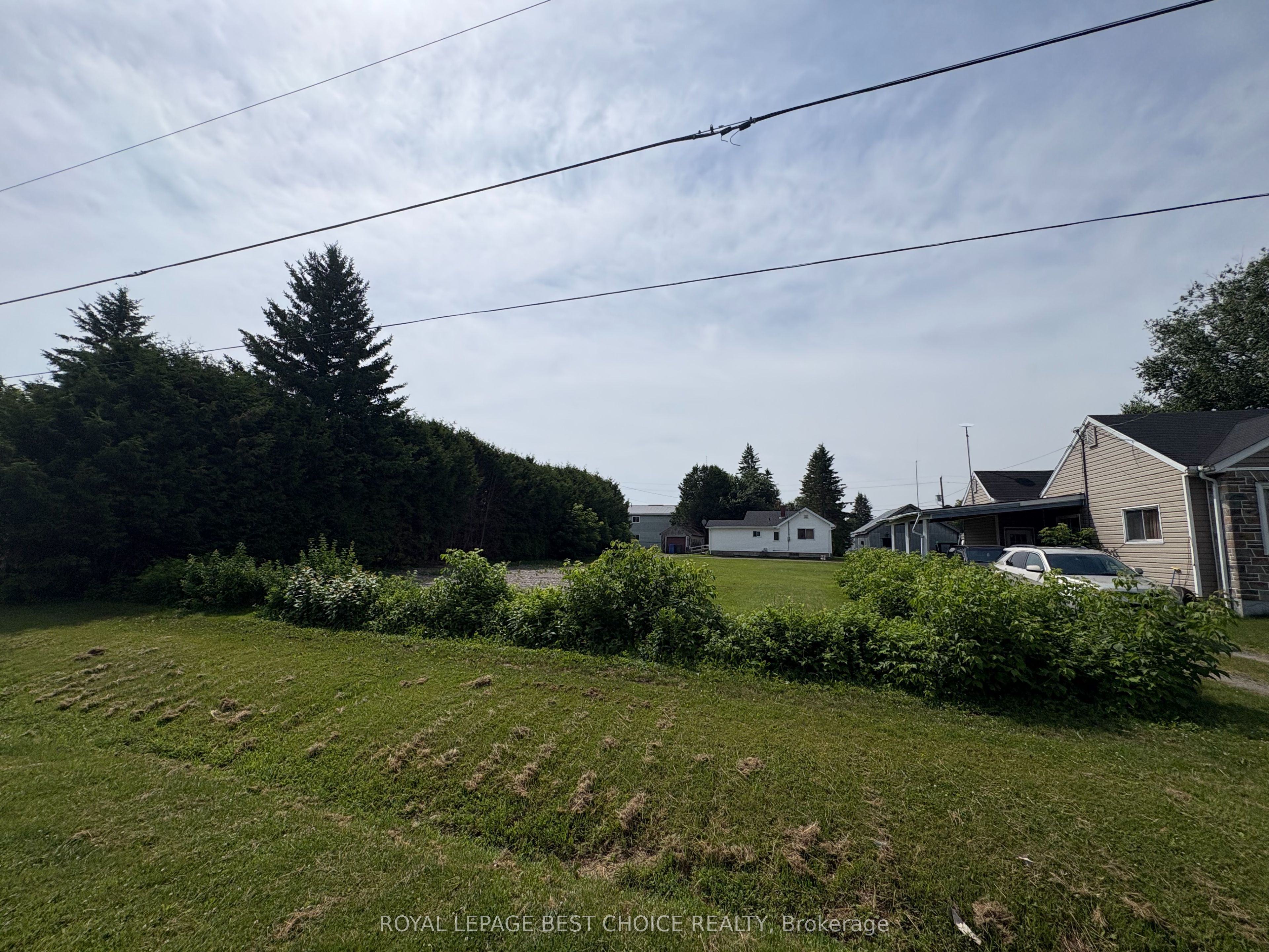 84 Third Avenue, Englehart, ON P0J 1H0 photo 2