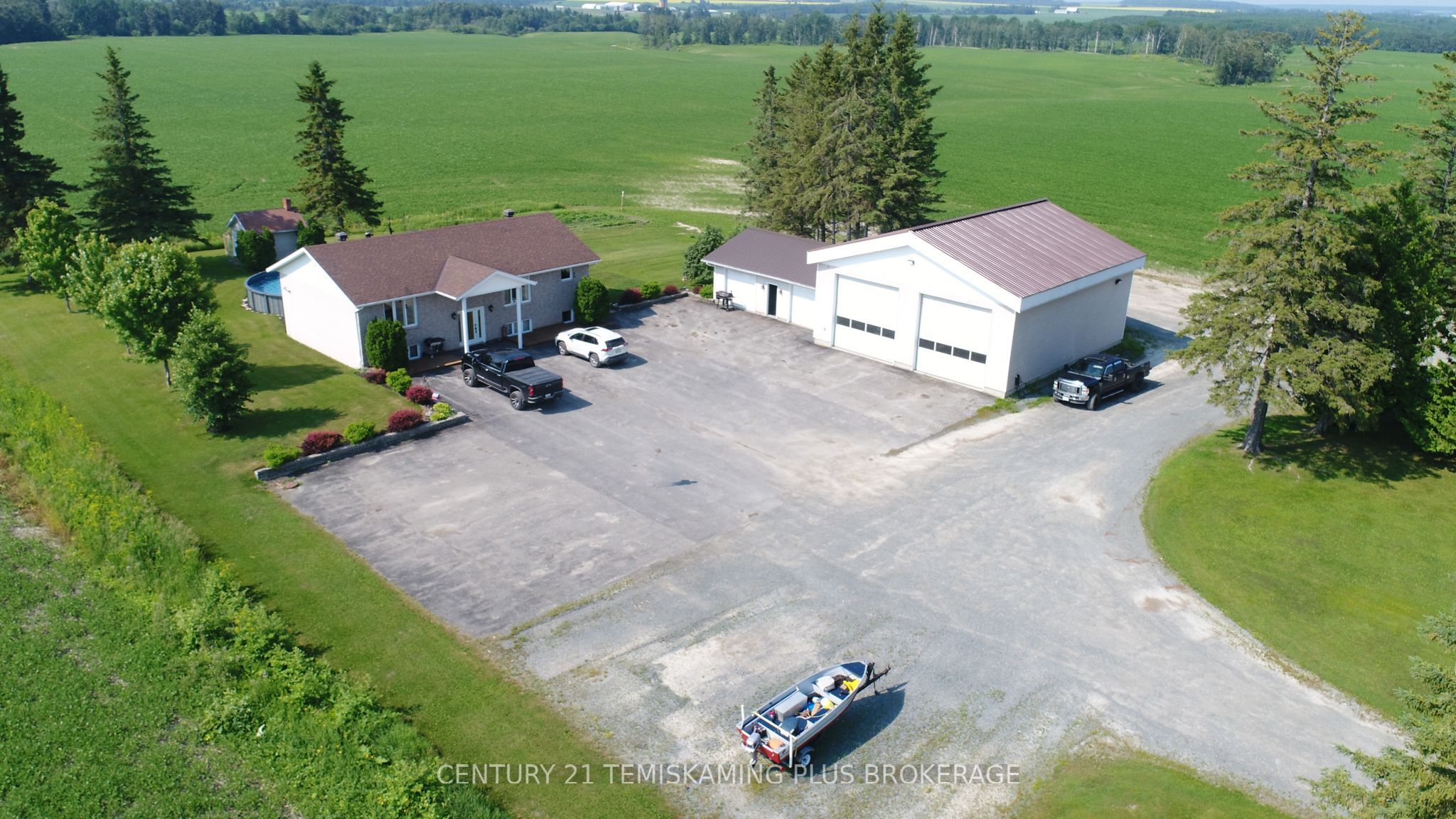 146128 Hilliardton Road, Armstrong, ON P0J 1E0