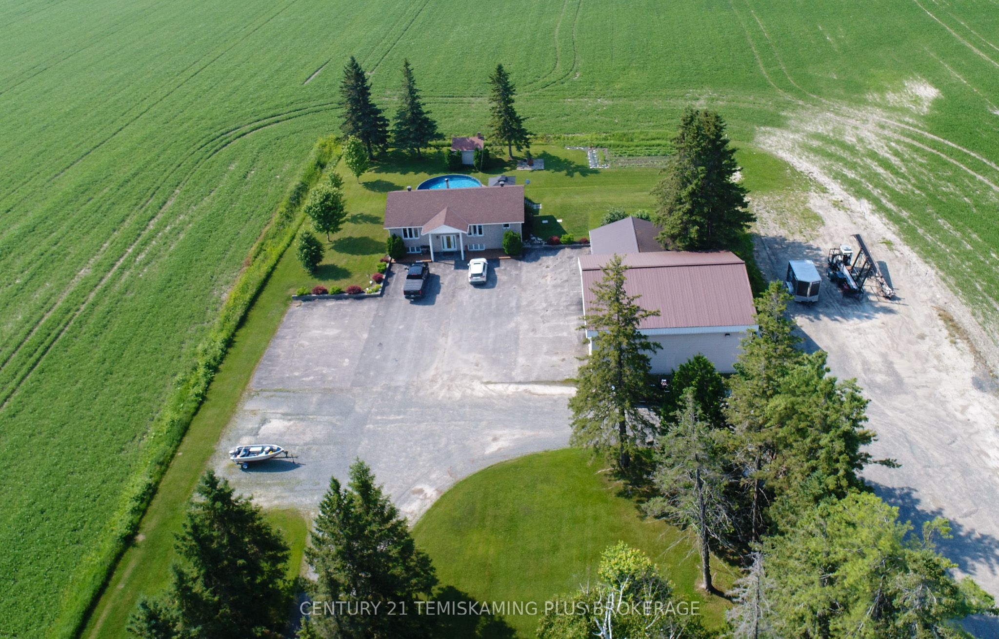 146128 Hilliardton Road, Armstrong, ON P0J 1E0 photo 2