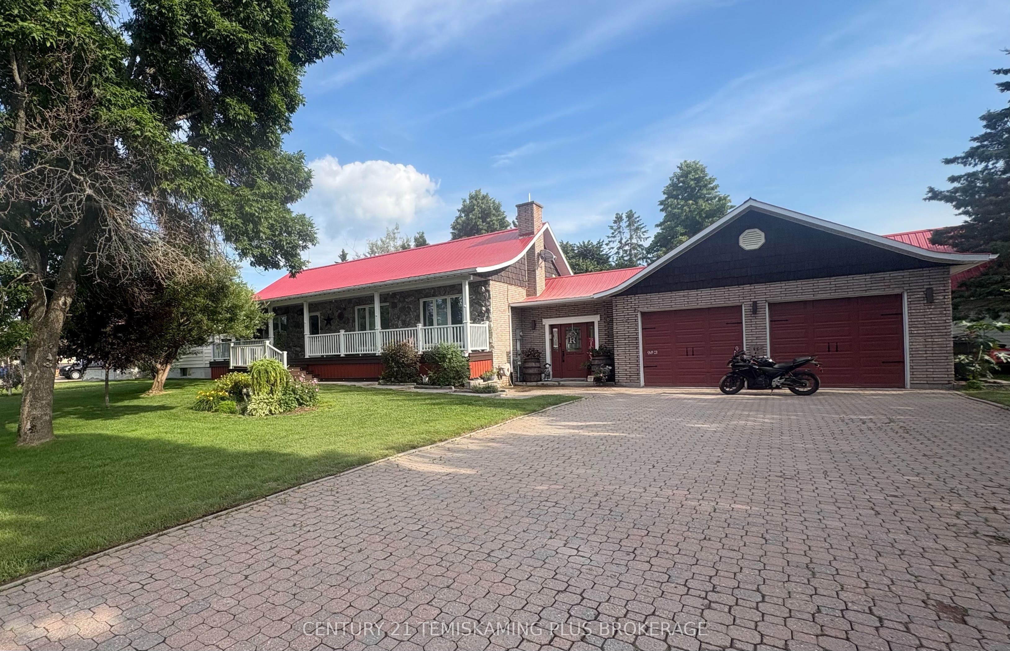 23 Twelfth Street E, Armstrong, ON P0J 1E0 photo 5