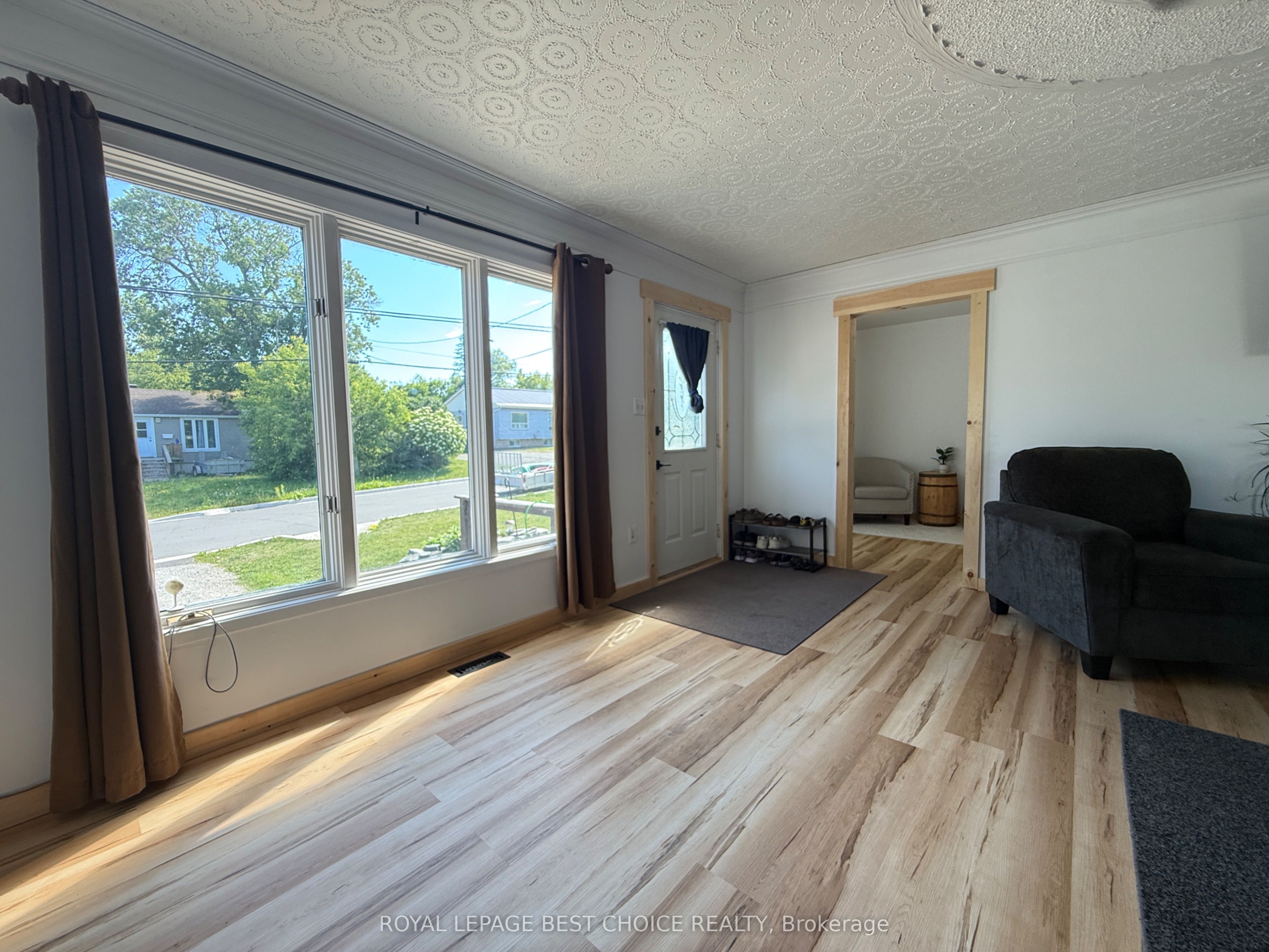 433 Albert Street, Temiskaming Shores, ON P0J 1K0 photo 4