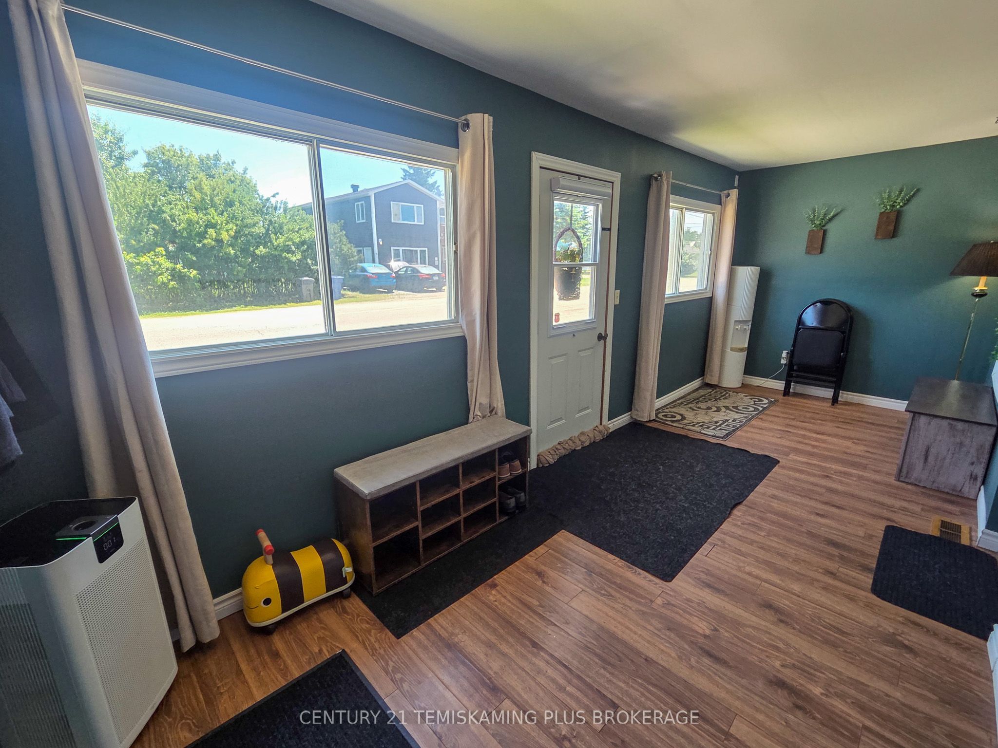 75 Third Street, Englehart, ON P0J 1H0 photo 5