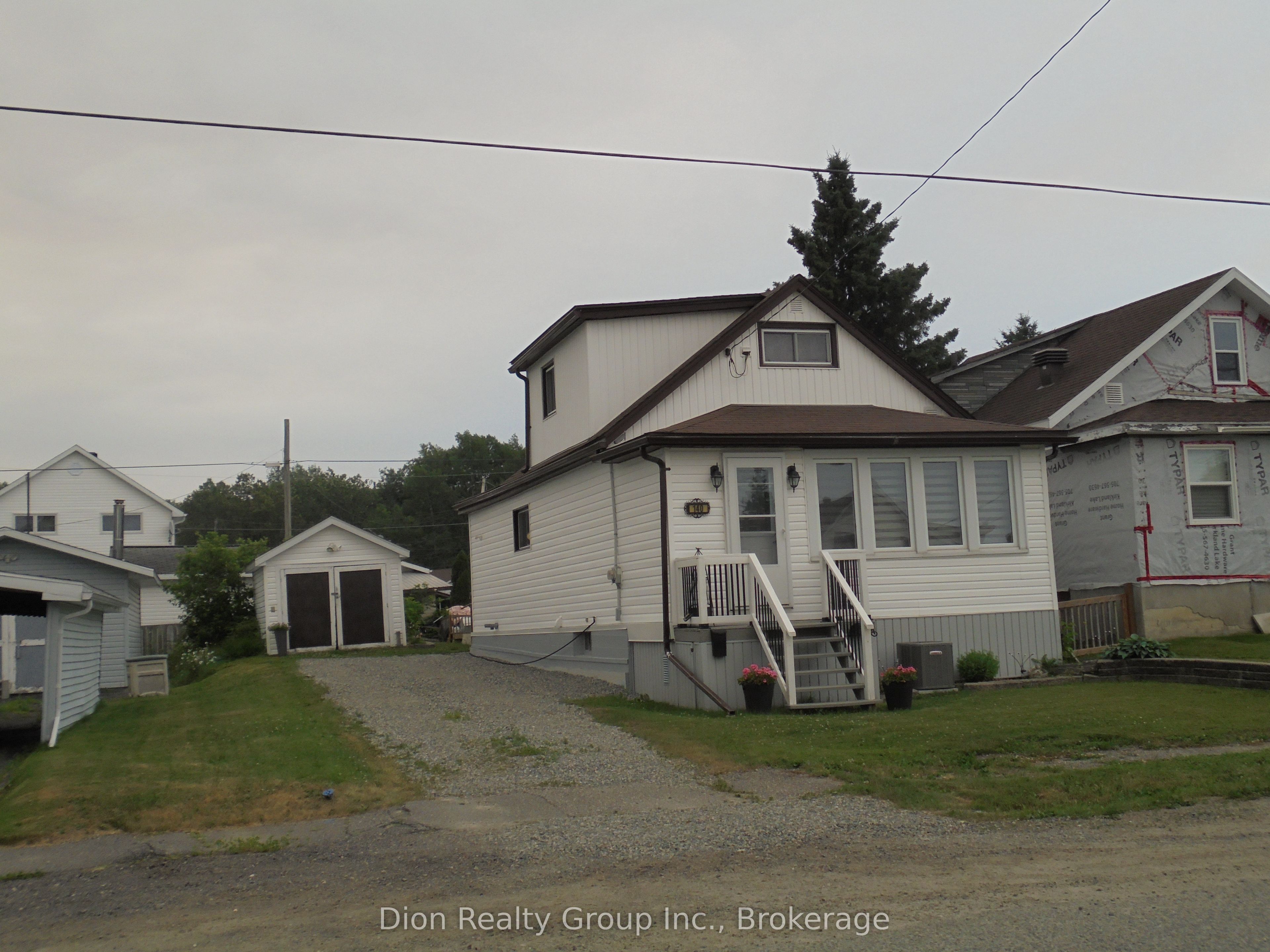 140 Carter Avenue, Kirkland Lake, ON P2N 2A2