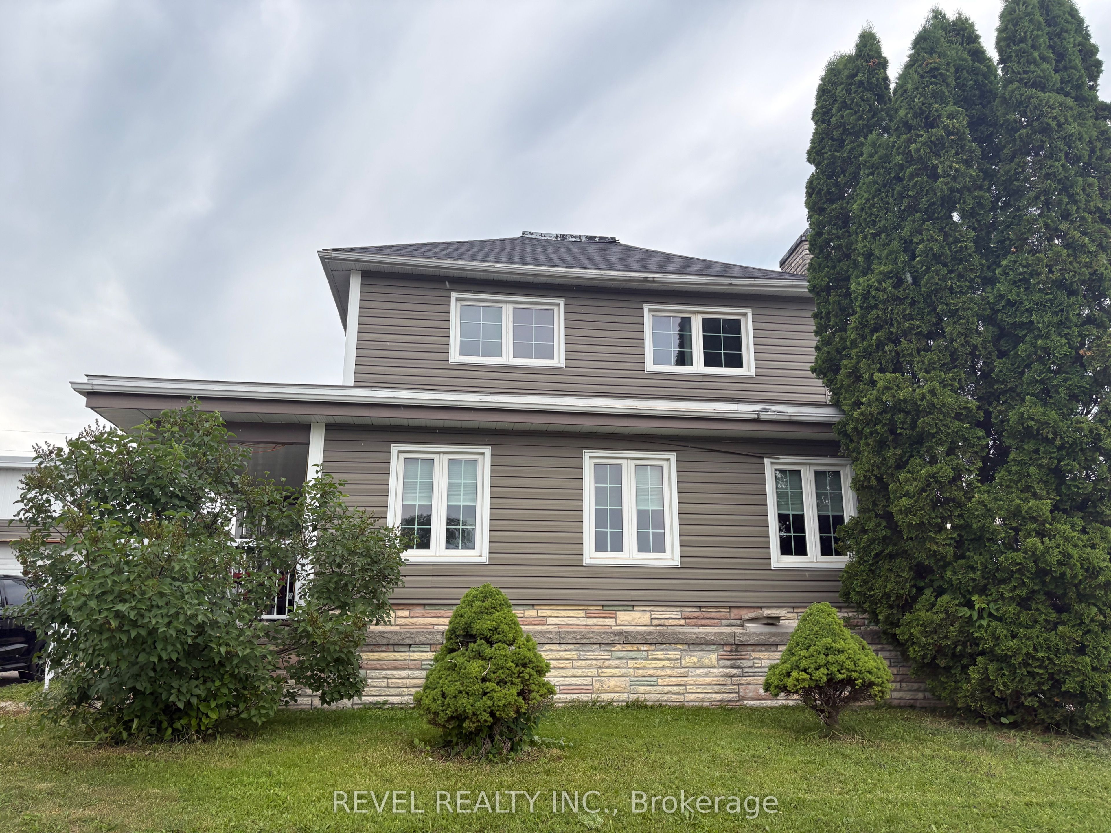 253 Fourth Avenue, Cochrane, ON P0L 1C0 photo 3