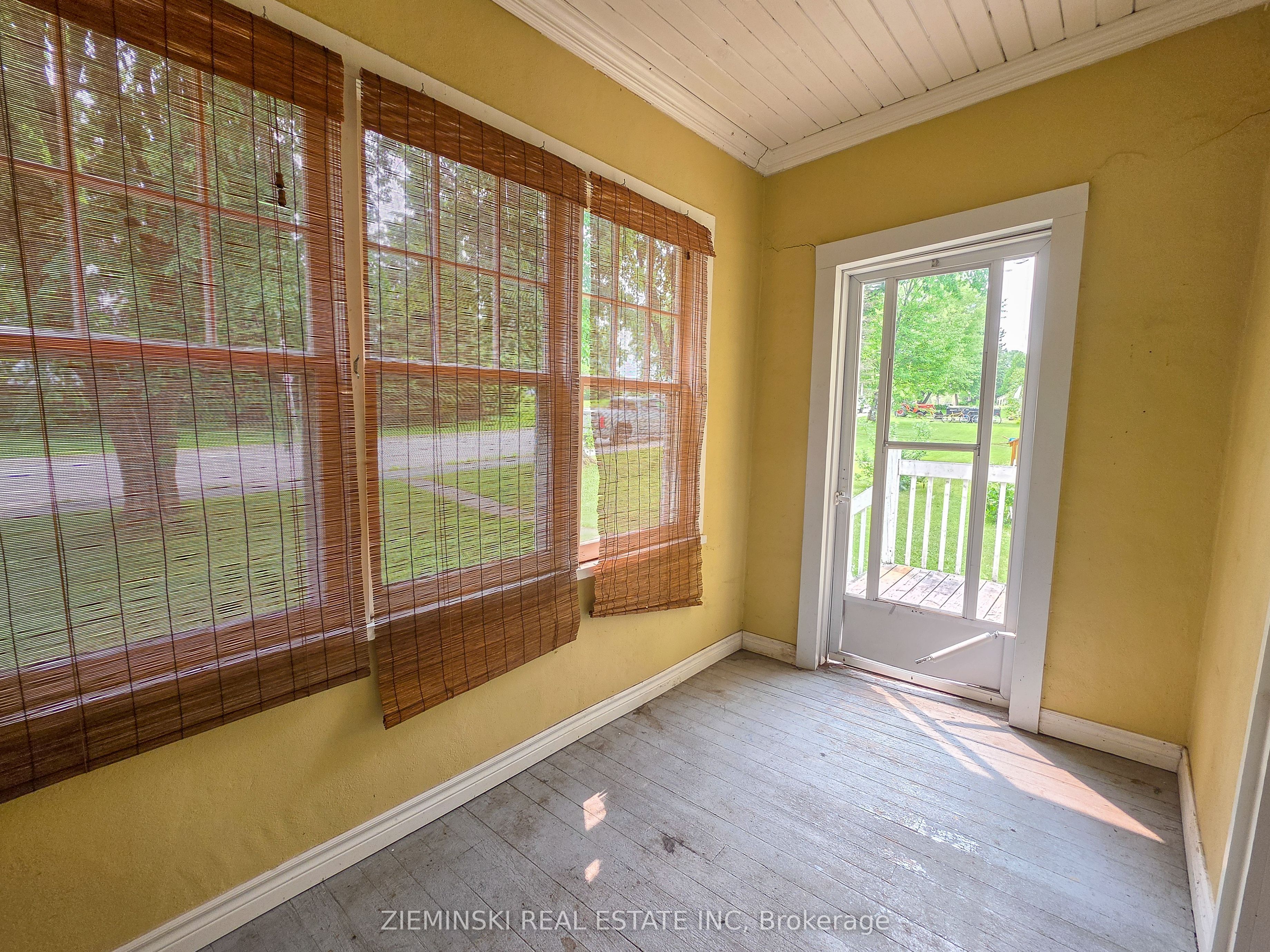 142 Devonshire Avenue, Iroquois Falls, ON P0K 1E0 photo 4