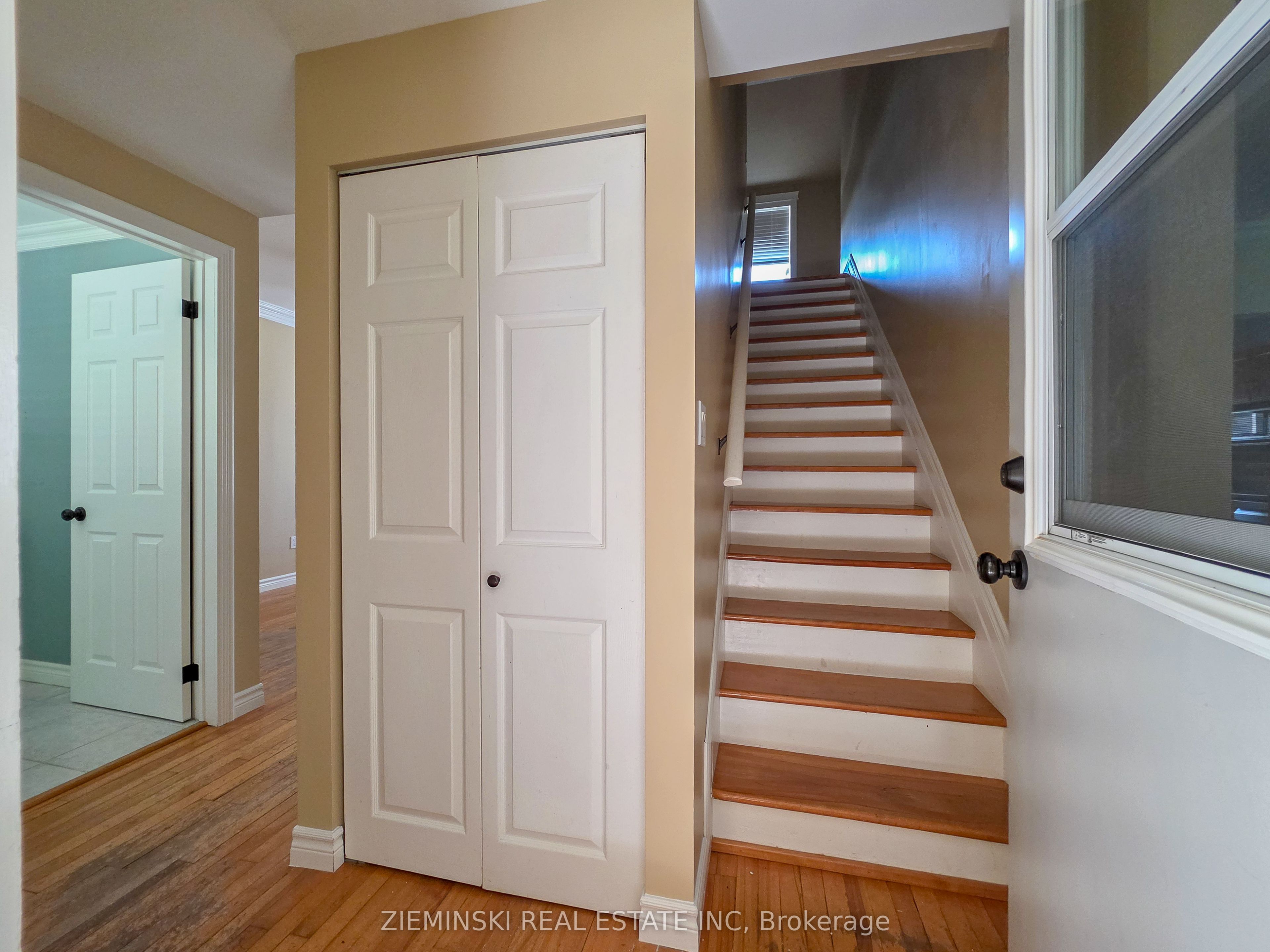142 Devonshire Avenue, Iroquois Falls, ON P0K 1E0 photo 5