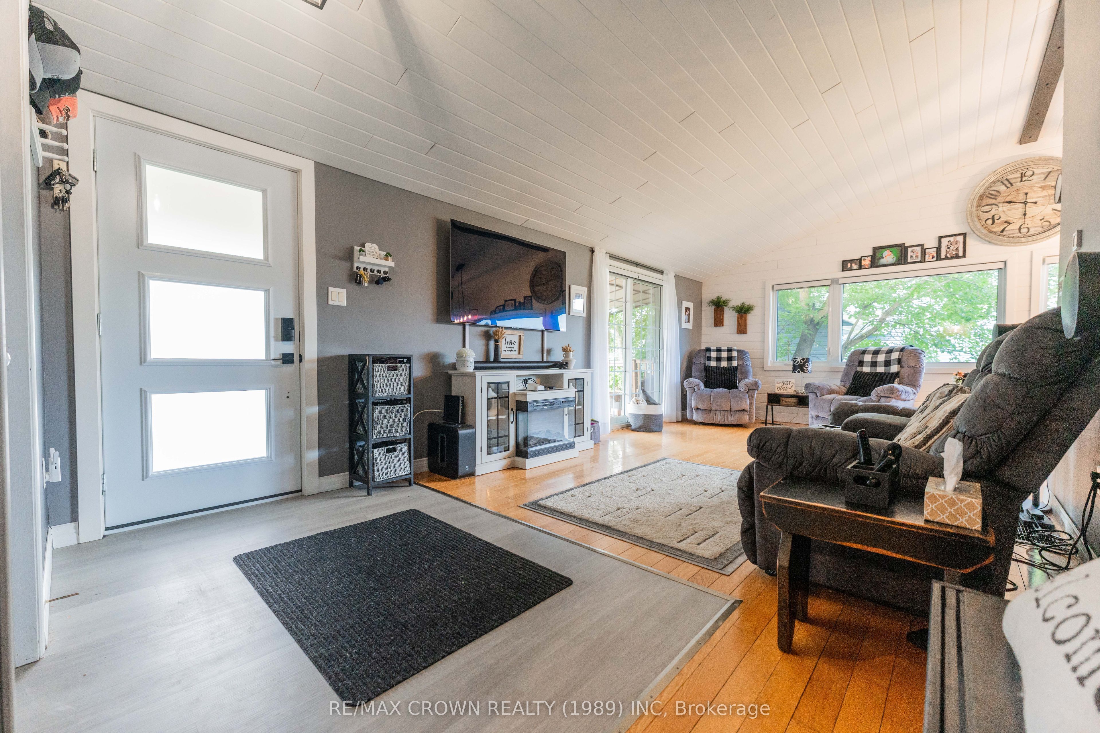 14 Migneault Avenue, Kapuskasing, ON P5N 3G5 photo 4