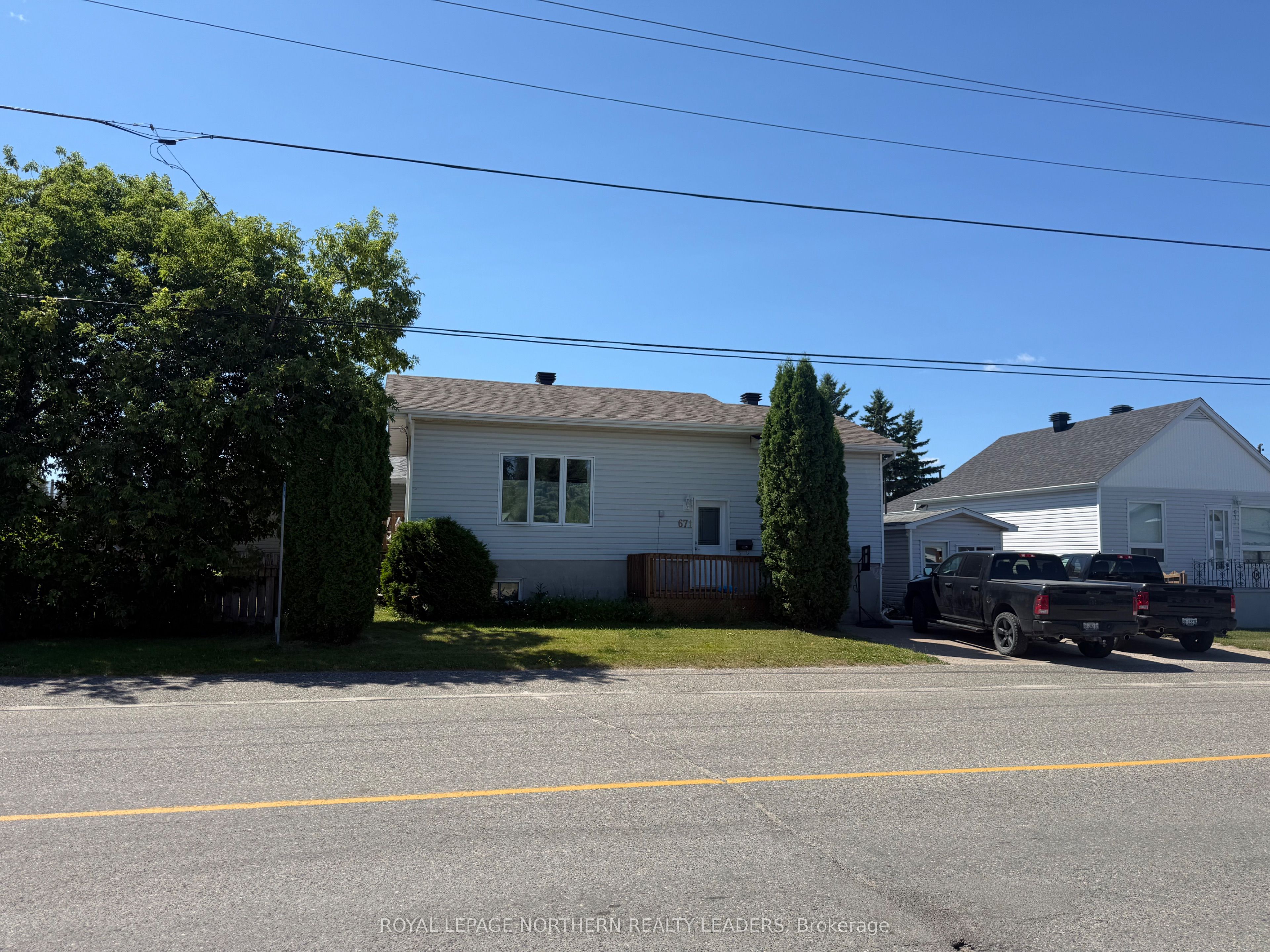 671 Park Avenue, Timmins, ON P4N 3X7