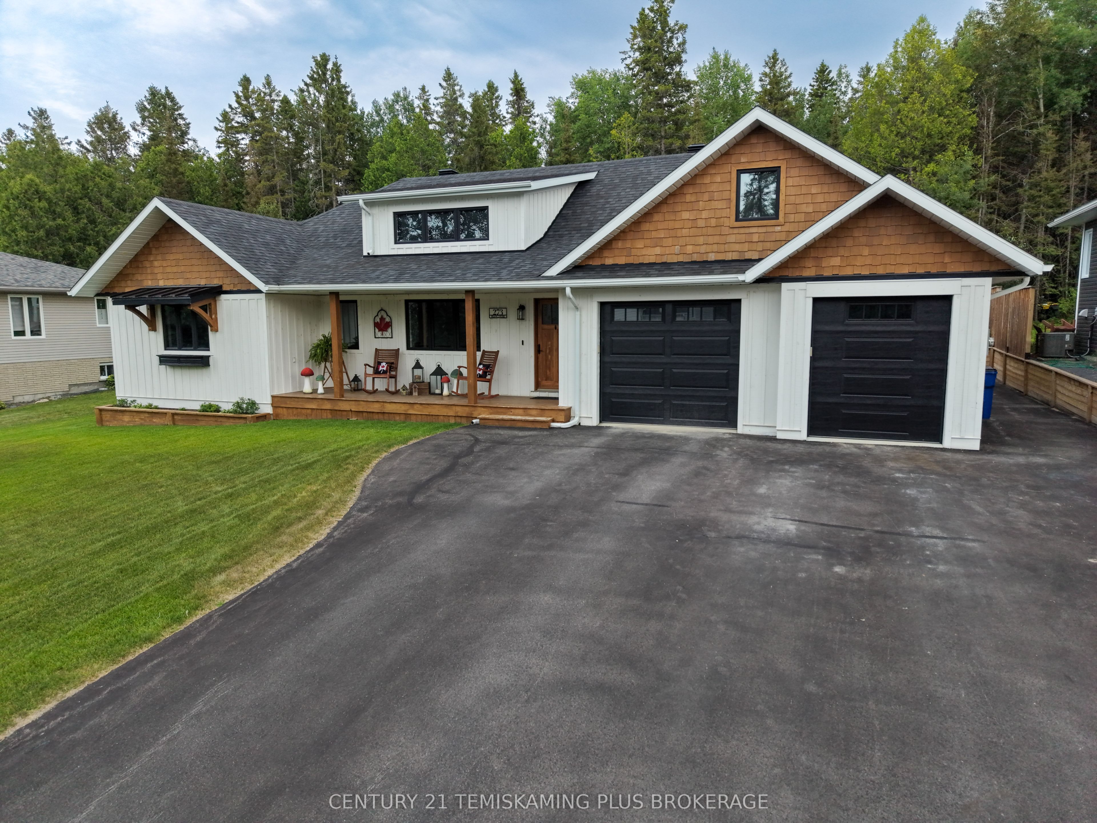 273 Cosman Crescent, Temiskaming Shores, ON P0J 1P0 photo 3
