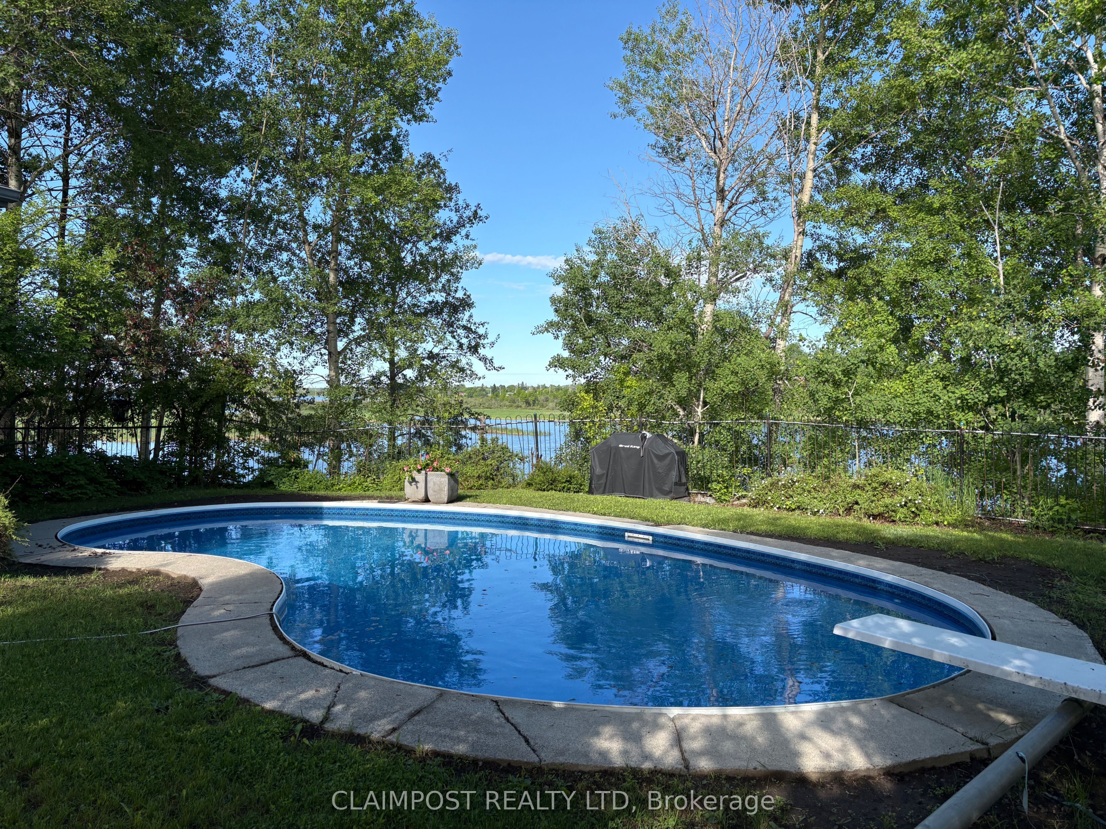 202 Earl Street W, Timmins, ON P0N 1C0 photo 5